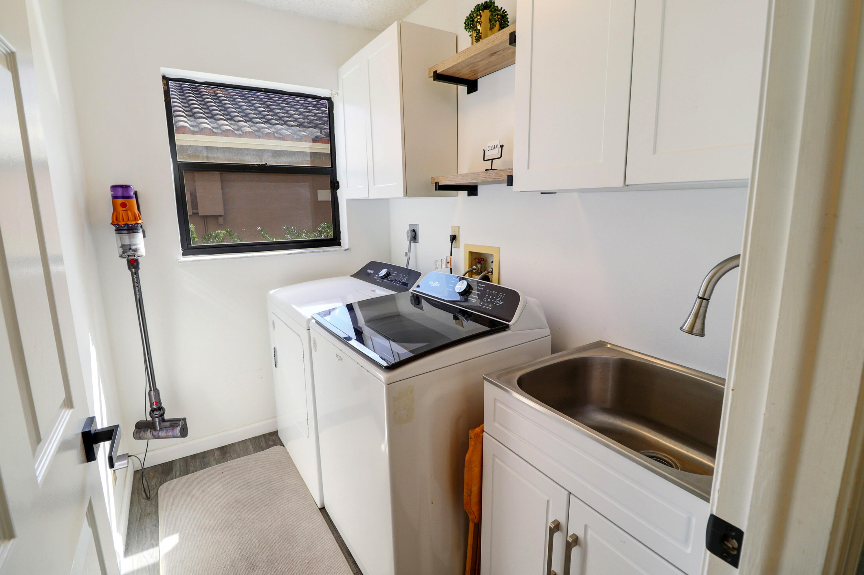 NORTH SPRINGS - Residential