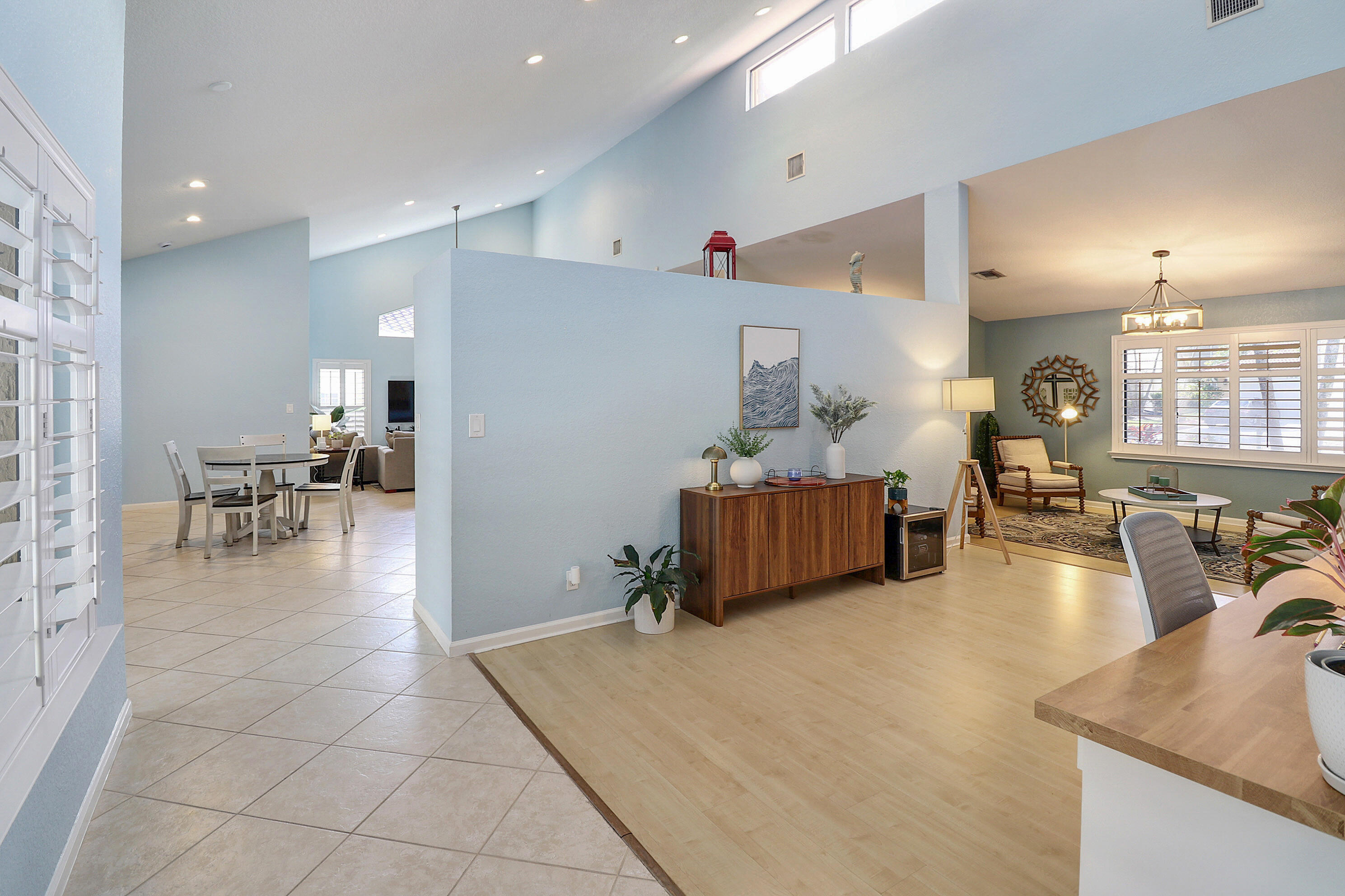 NORTH SPRINGS - Residential