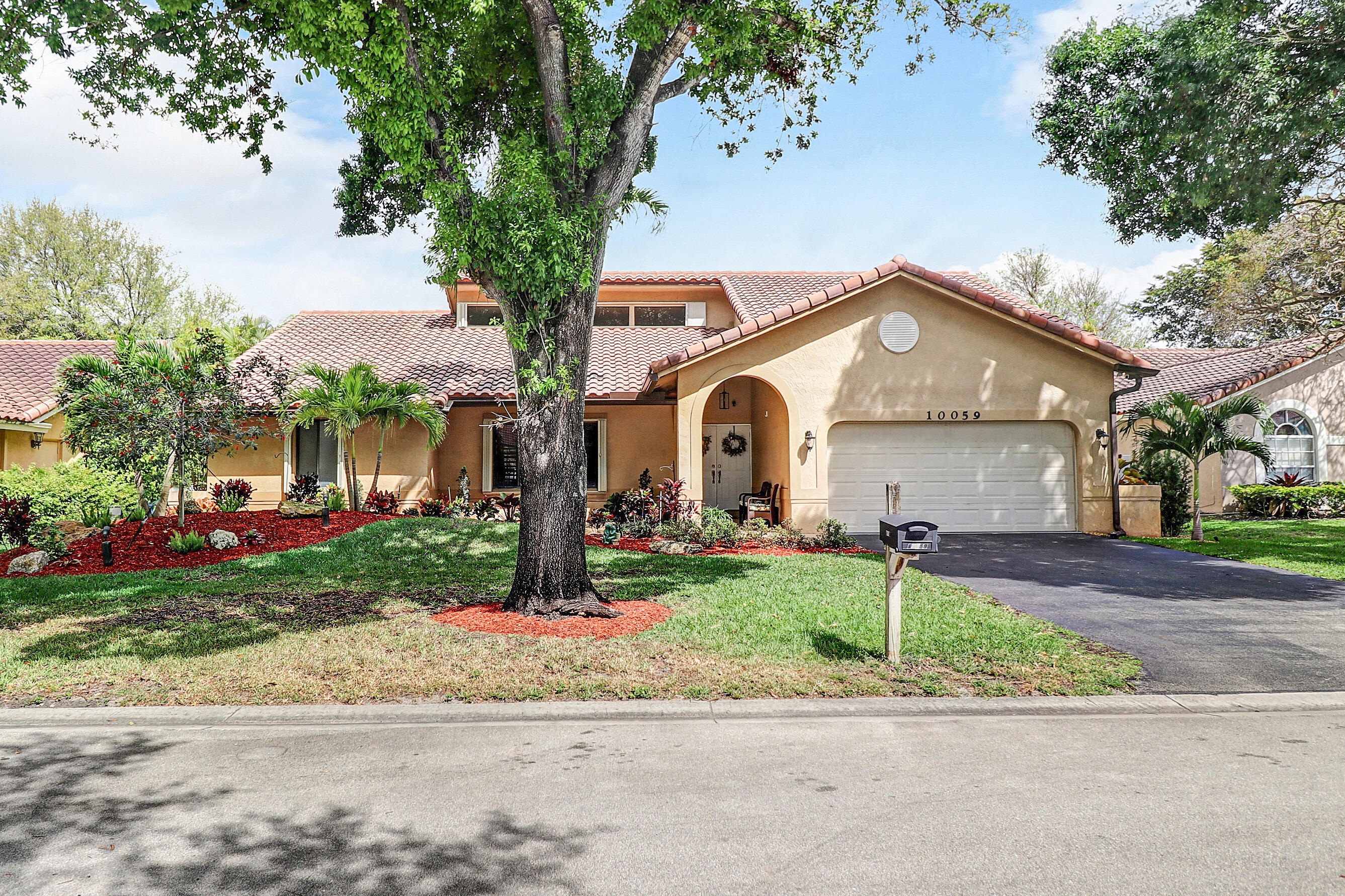 NORTH SPRINGS - Residential