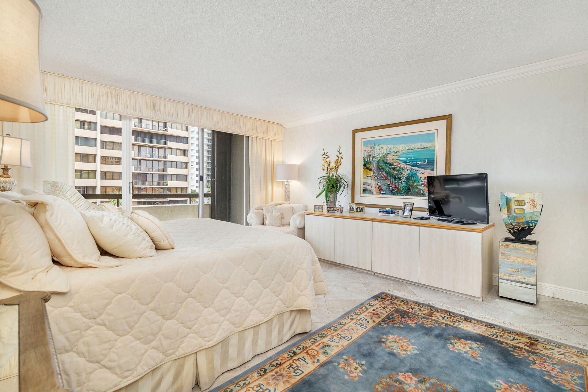 MARTINIQUE 2 CONDO - Residential