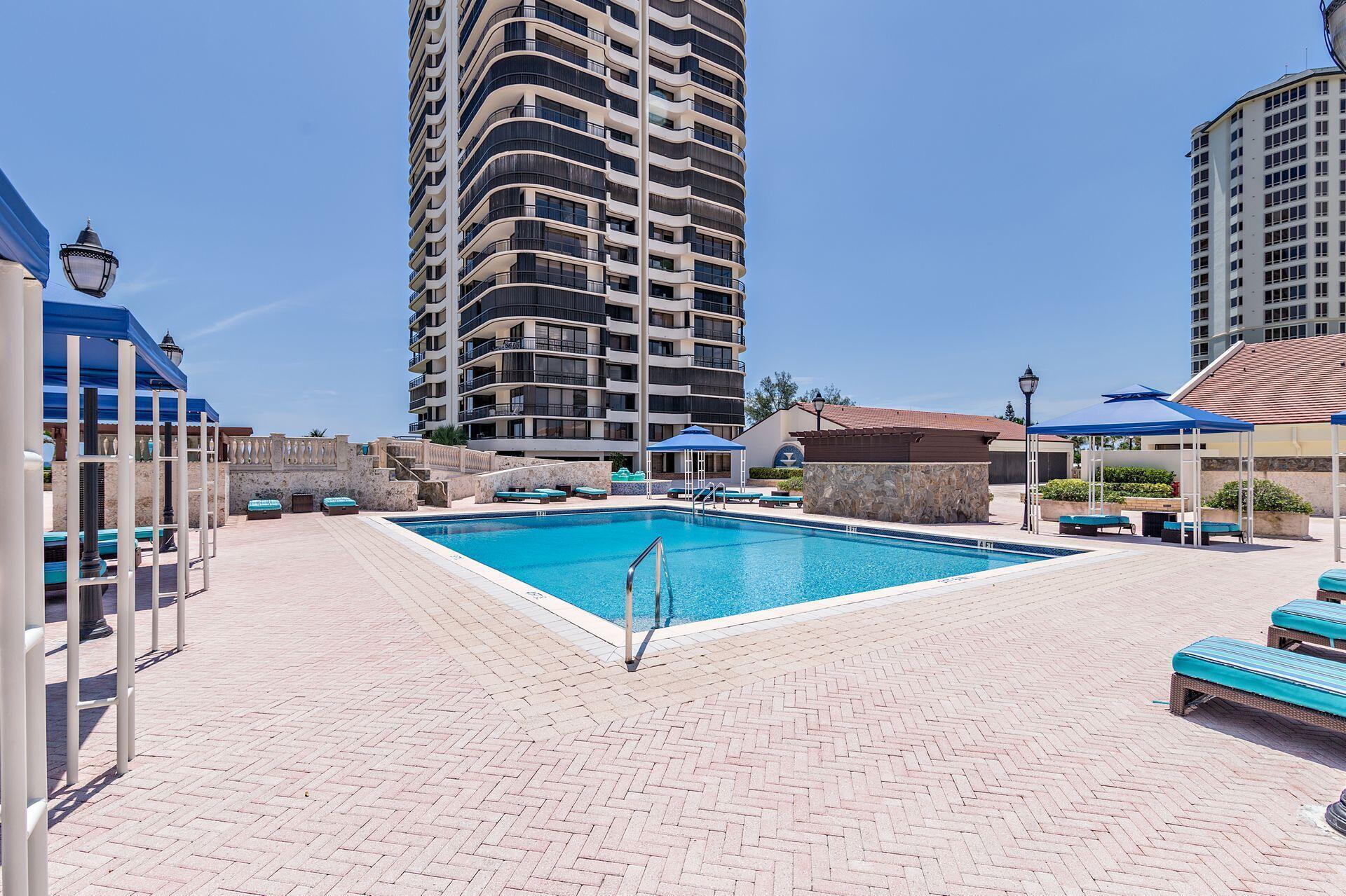 MARTINIQUE 2 CONDO - Residential