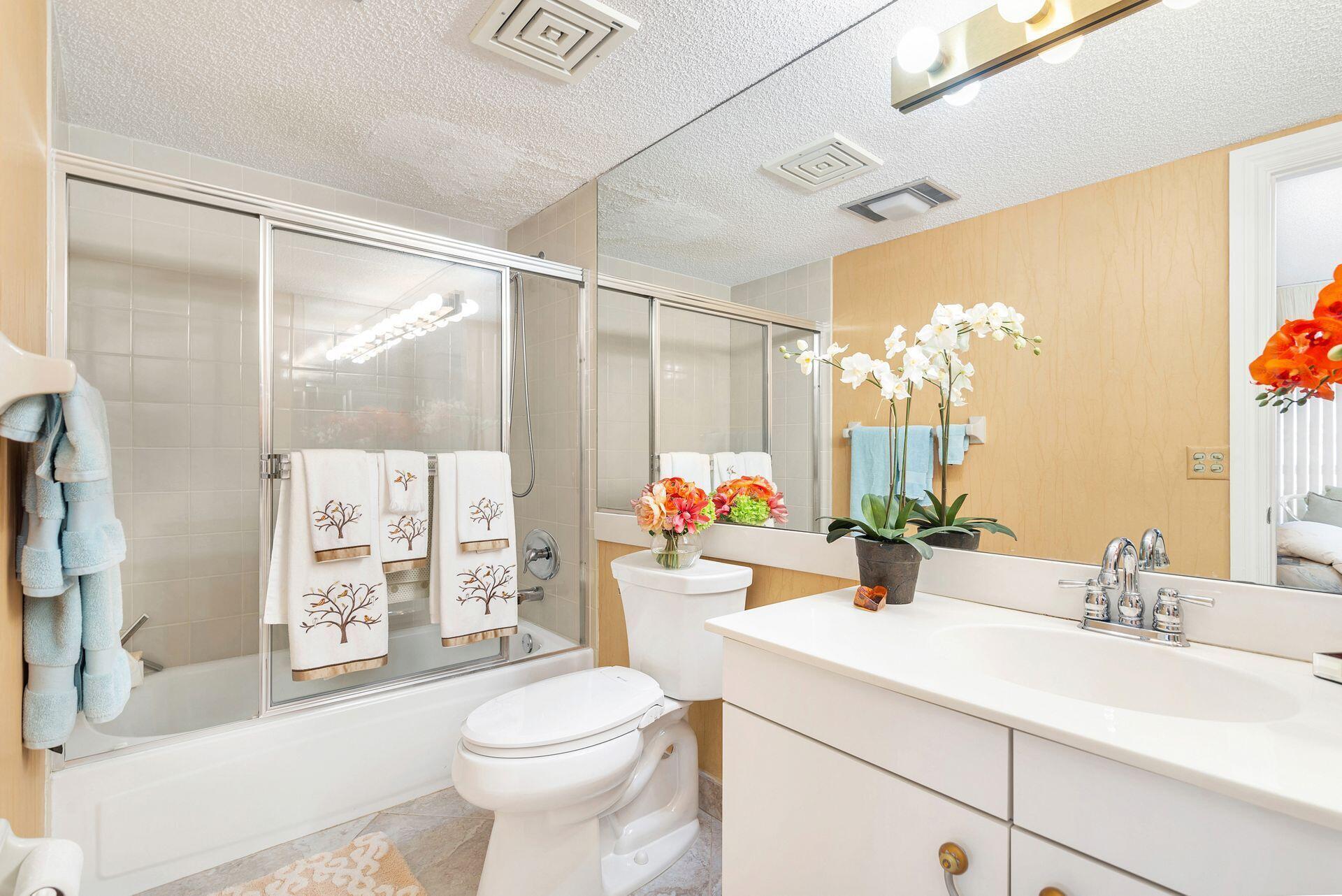 MARTINIQUE 2 CONDO - Residential