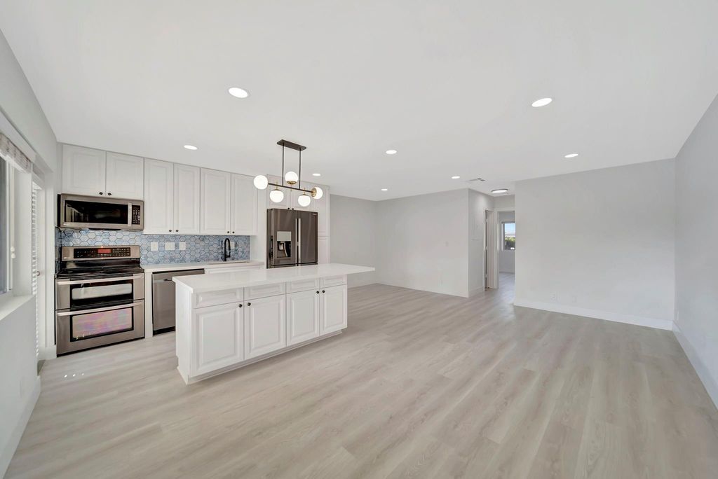 Photo of 2895 NE 32 Street #208, Fort Lauderdale, FL 33306 (MLS # F10503664)