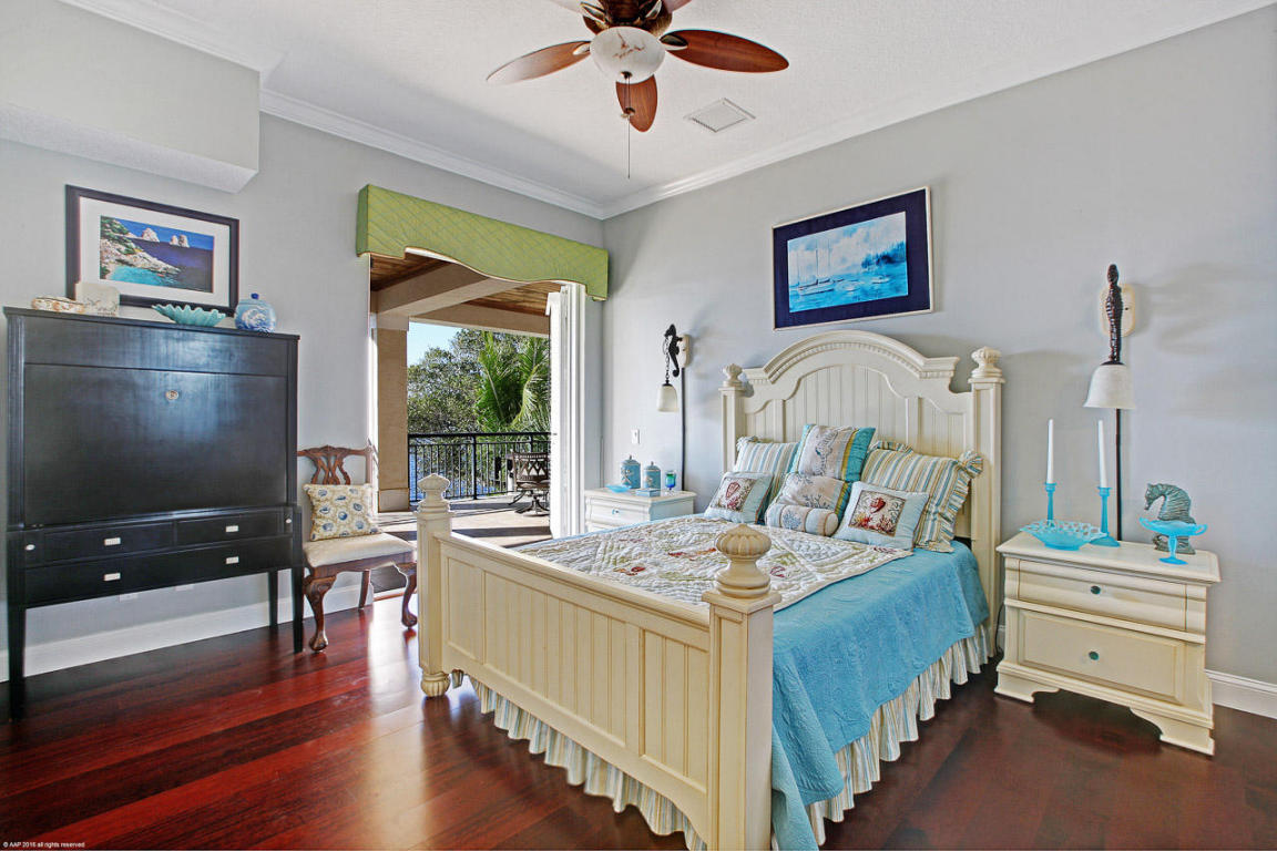 Palm Point - Residential