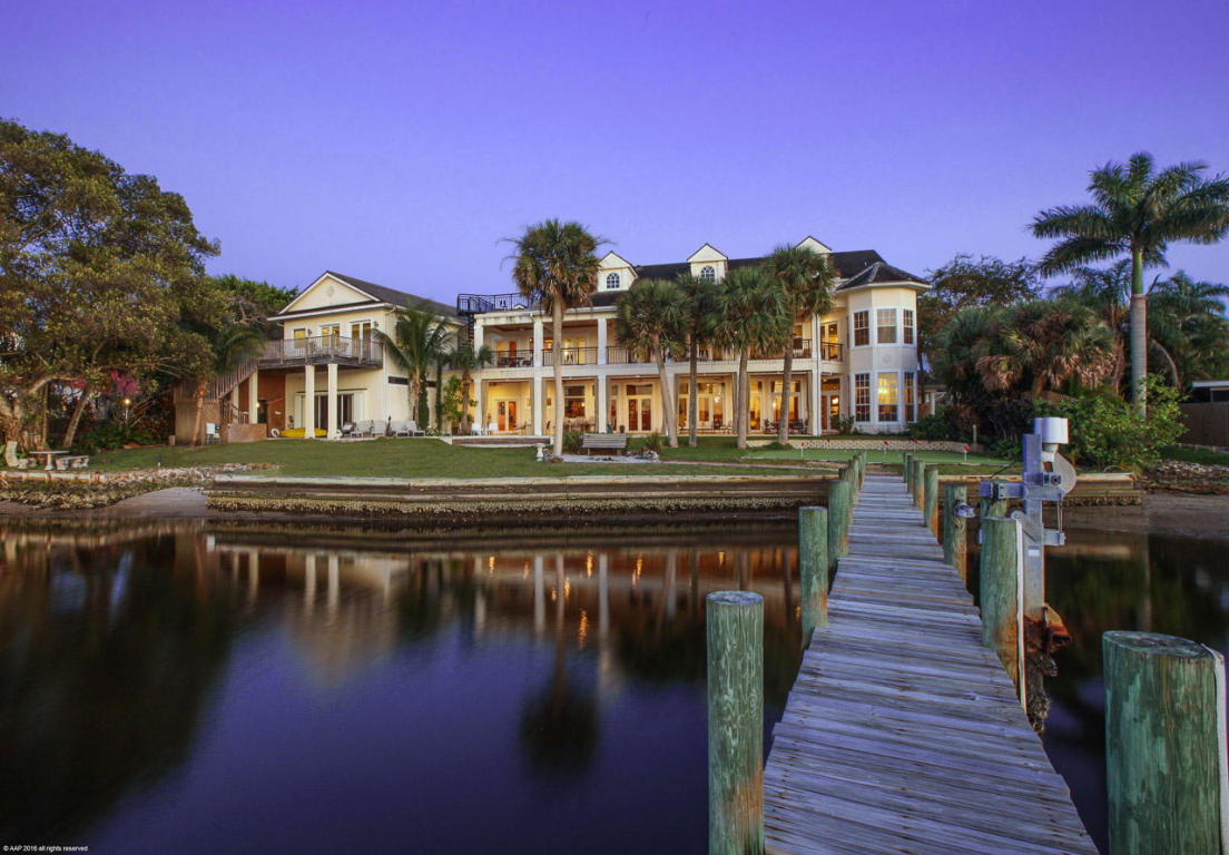 Palm Point - Residential