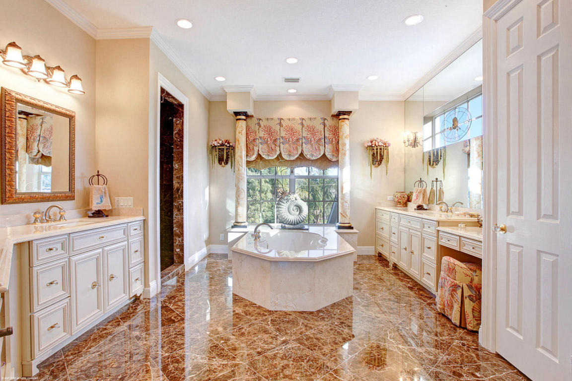 Palm Point - Residential