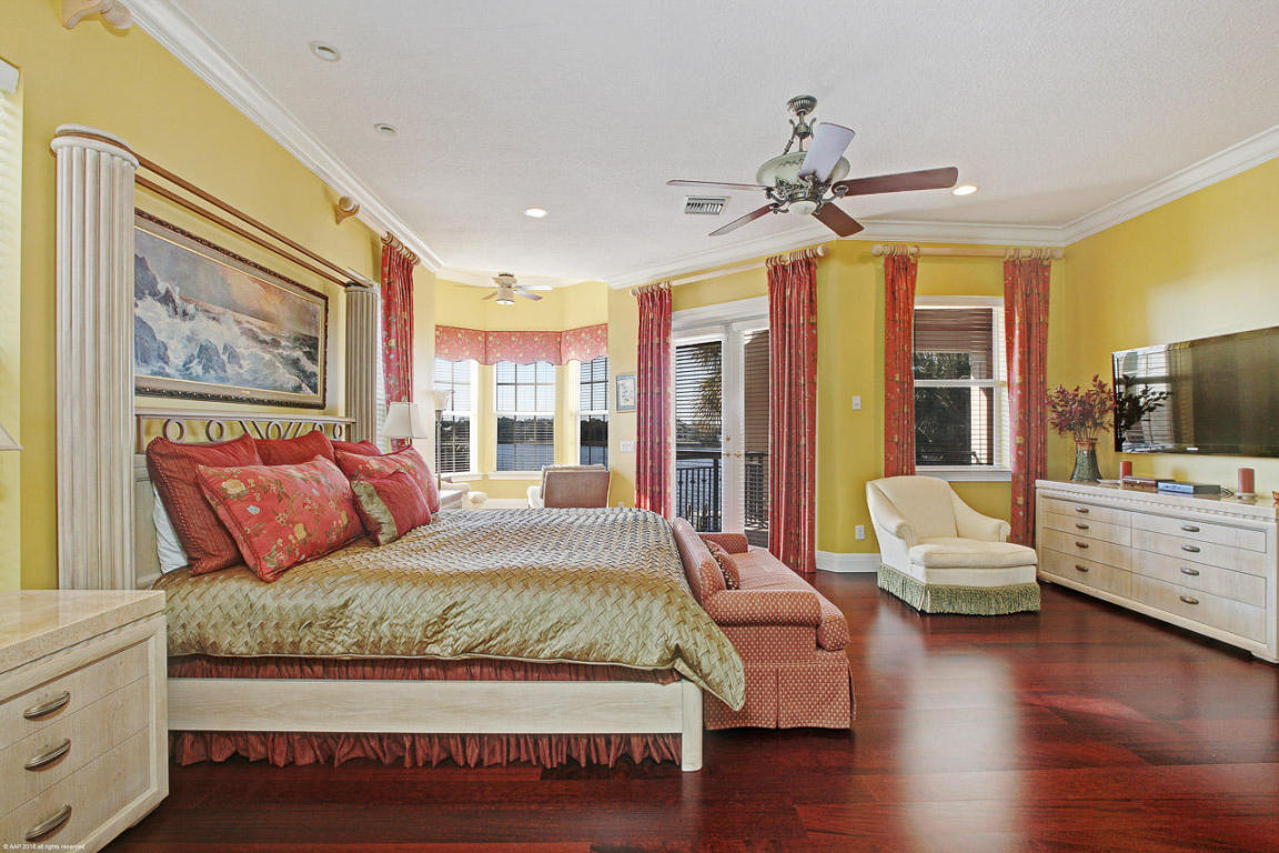 Palm Point - Residential