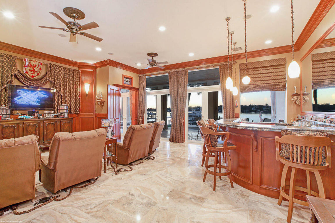 Palm Point - Residential