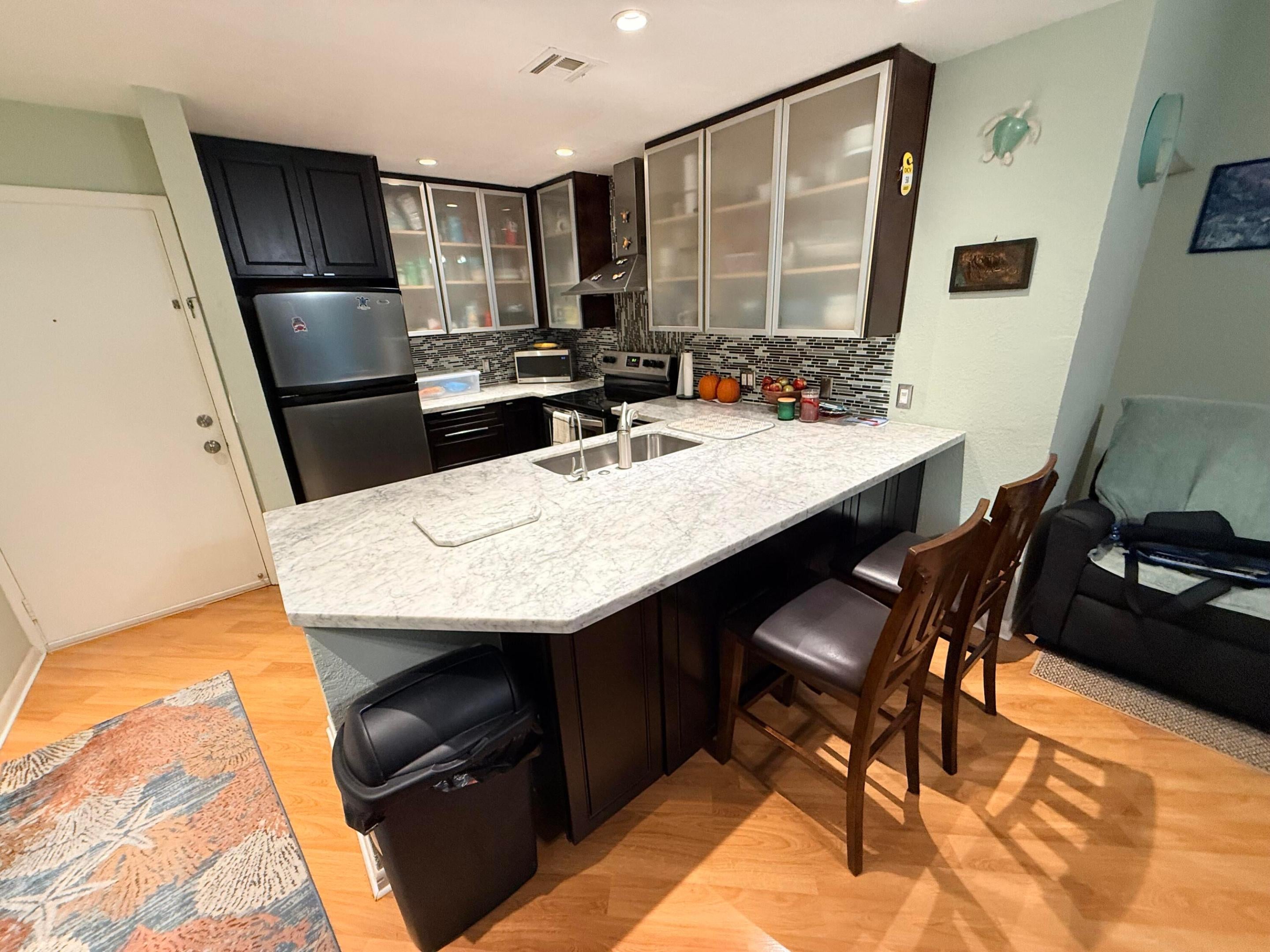 401 SE 10TH Street B201
