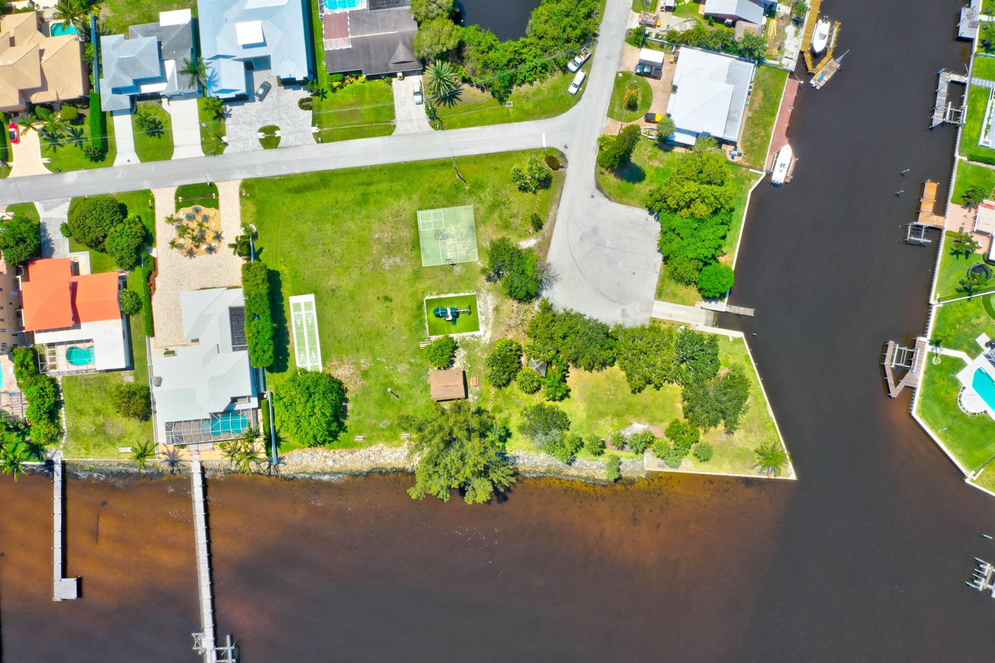 SEAGATE HARBOR, Sea Gate Harbor - Residential