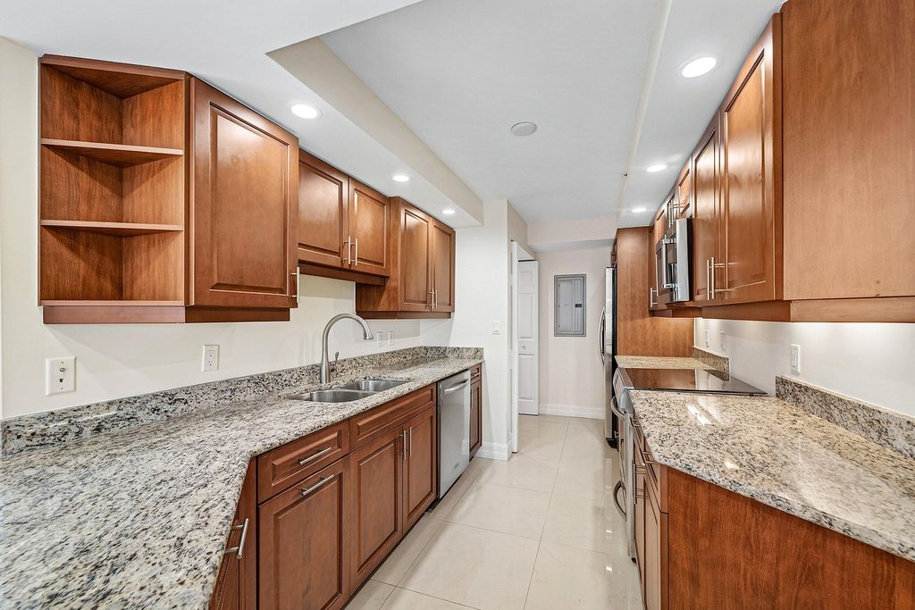 Photo of 3000 N Ocean Dr #8-f, Singer Island, FL 33404 (MLS # B26000997)