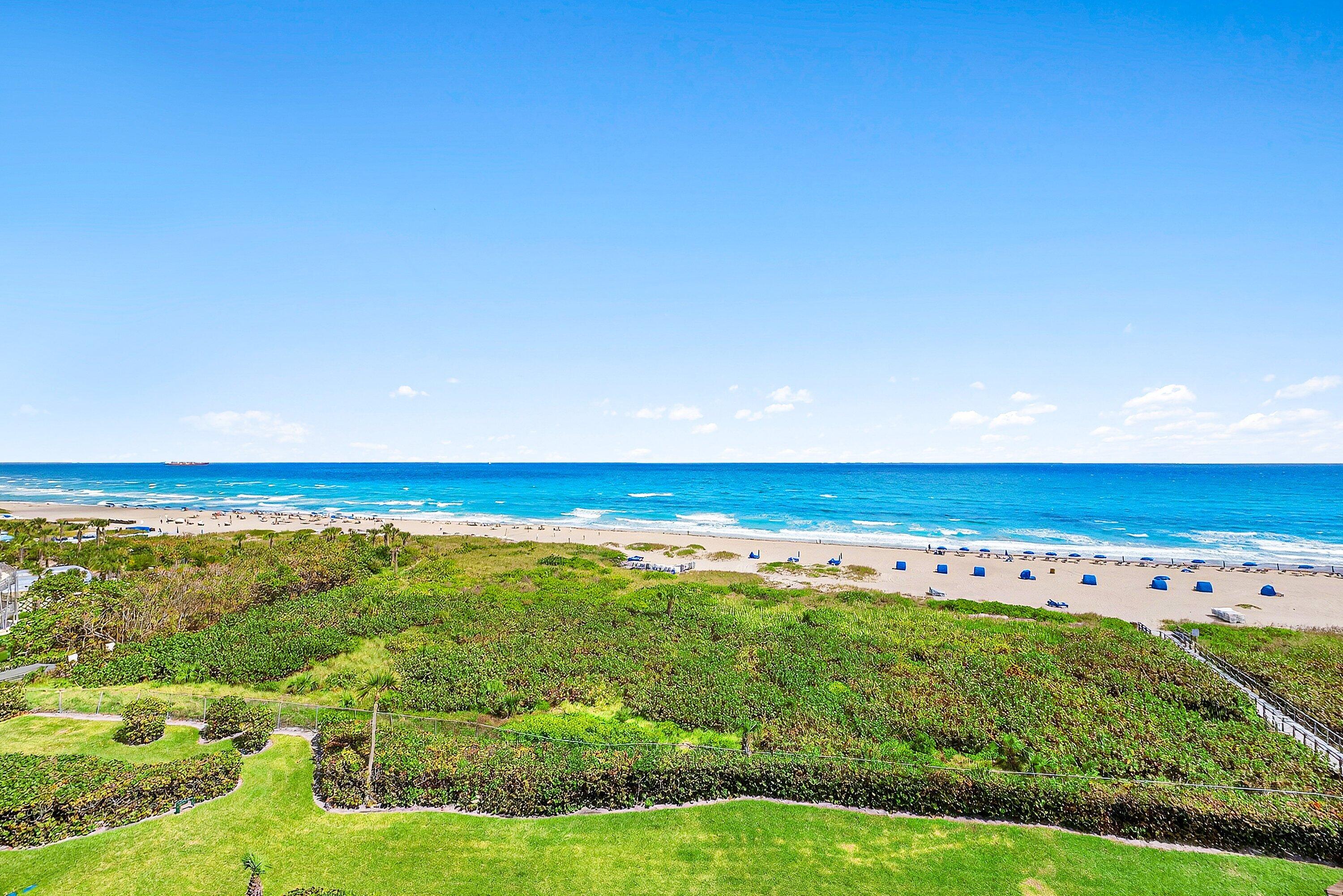 TIARA CONDO - Residential