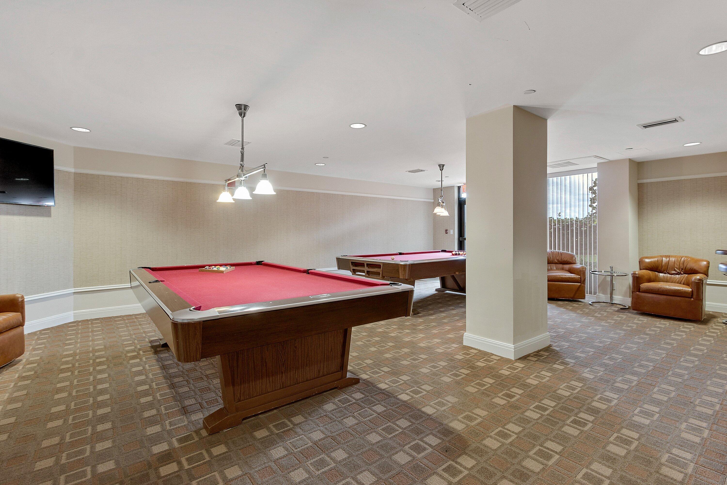 TIARA CONDO - Residential