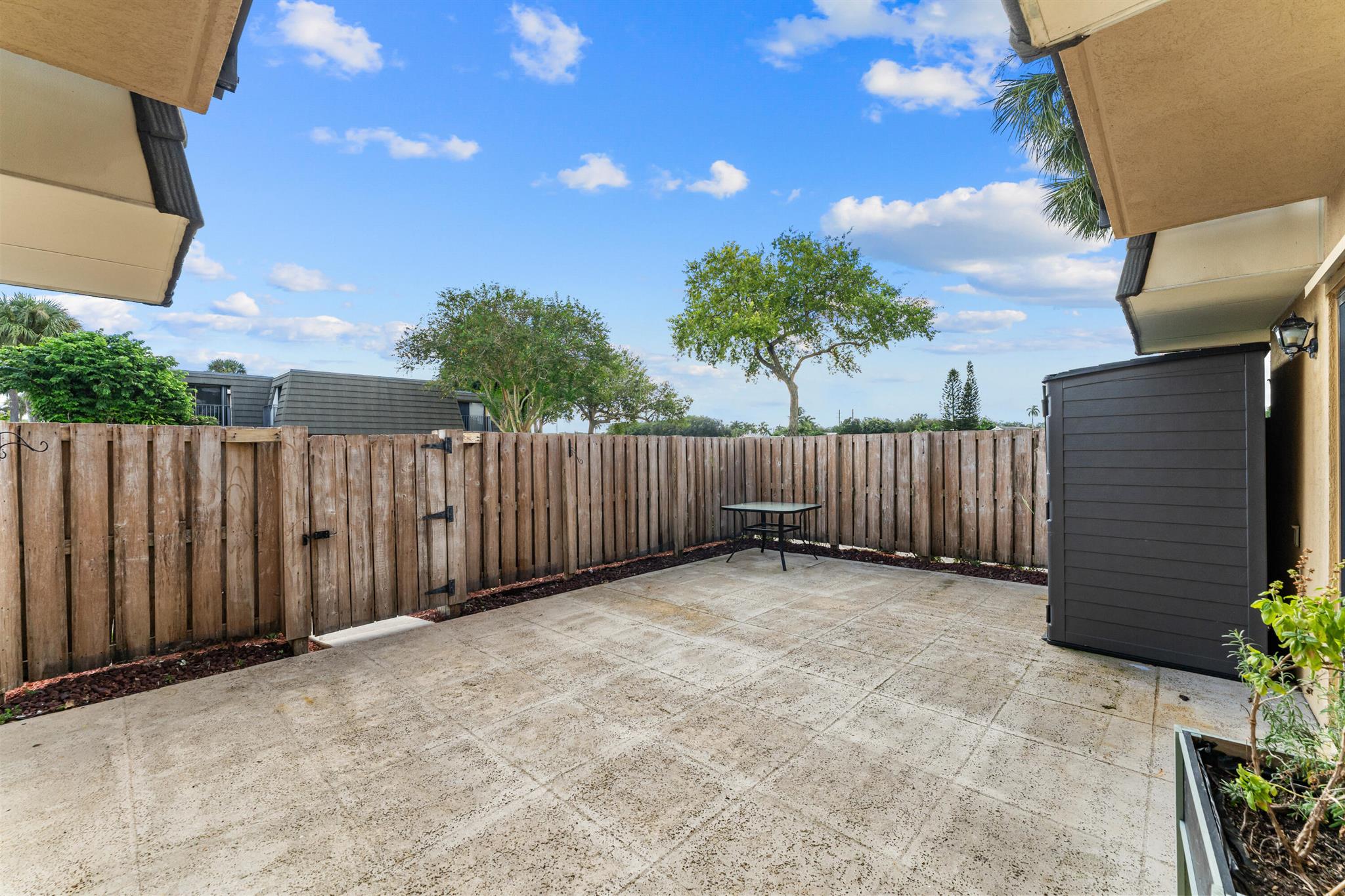 VILLAGE OF SANDALWOOD LAK - Residential