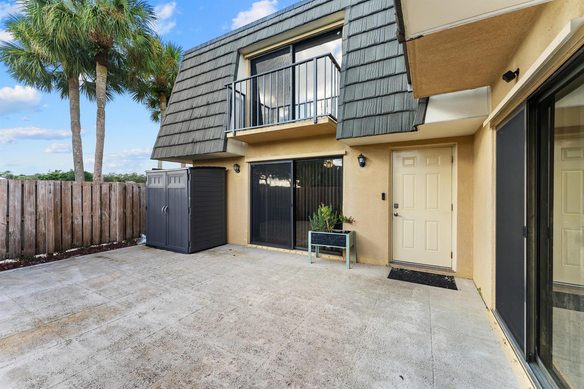 VILLAGE OF SANDALWOOD LAK - Residential