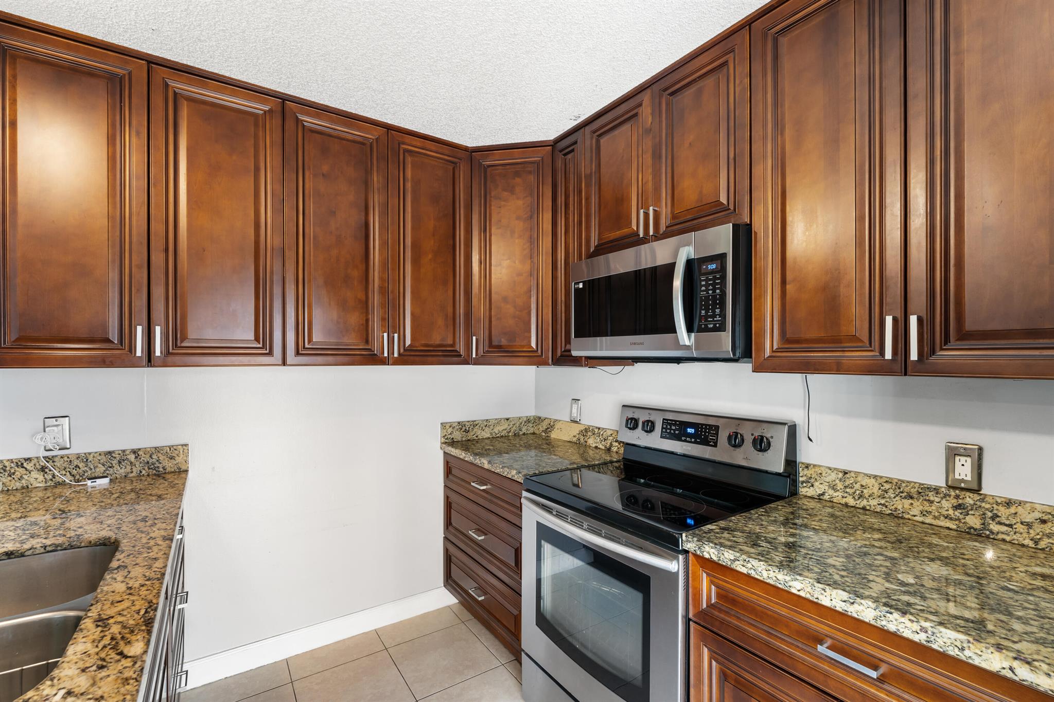 VILLAGE OF SANDALWOOD LAK - Residential