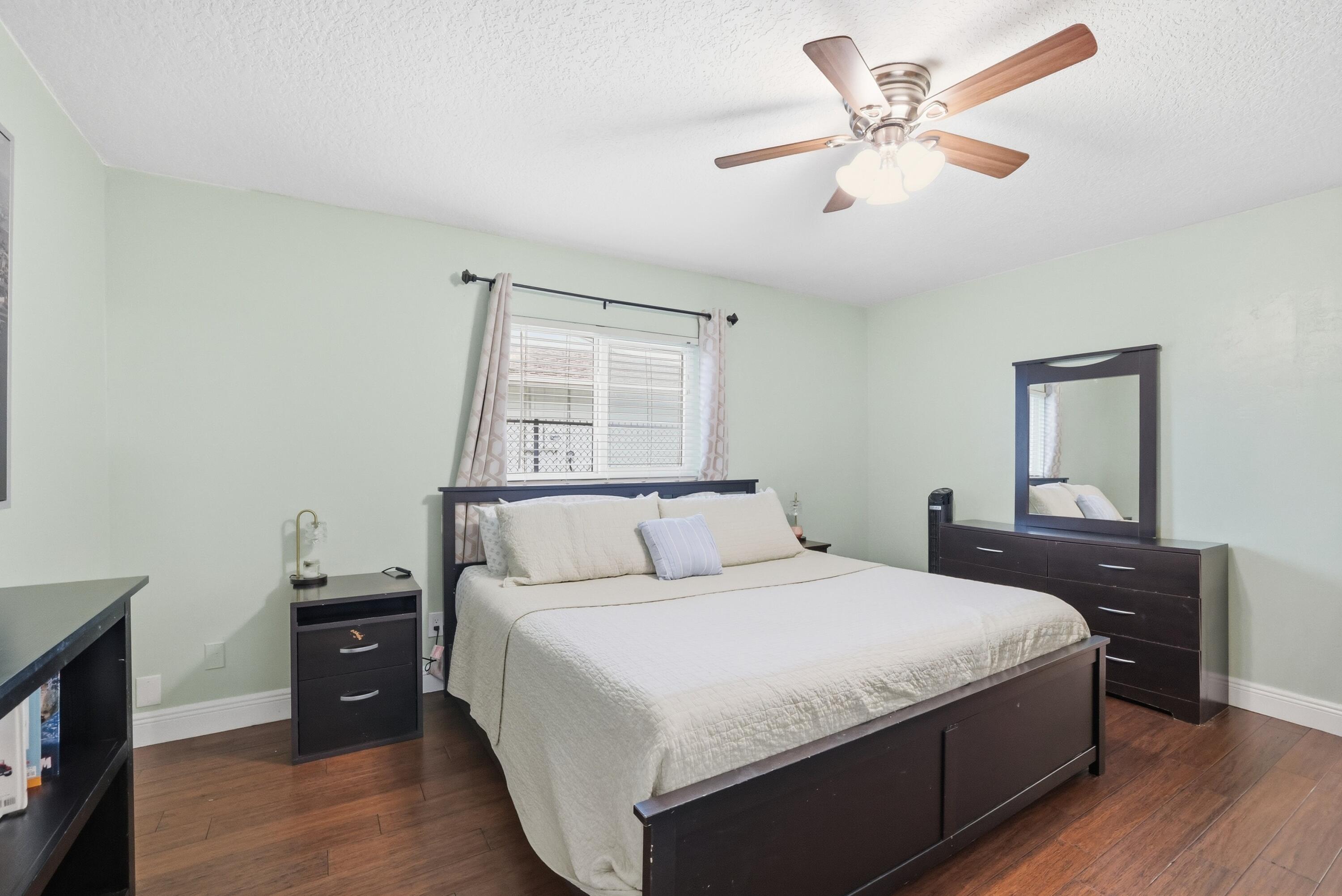 WESTWOOD COMMUNITY 5 - Residential