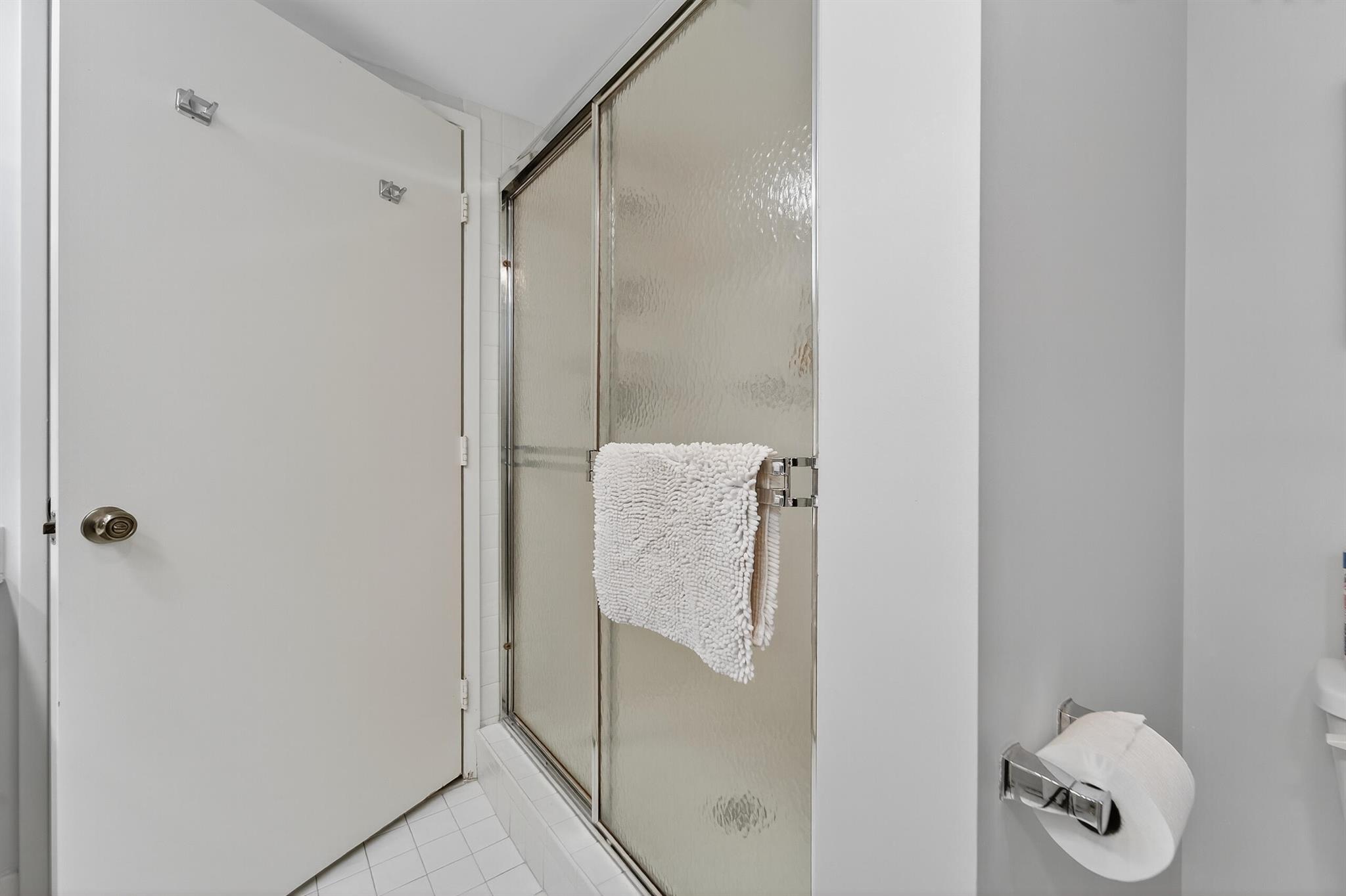 HUNTINGTON POINTE - Residential Lease