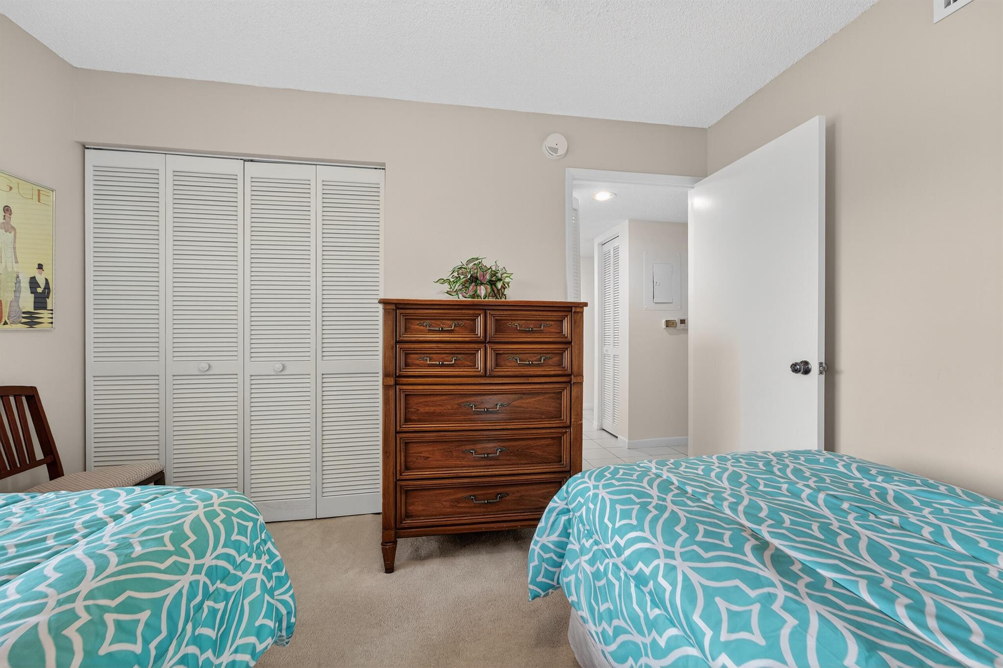 HUNTINGTON POINTE - Residential Lease