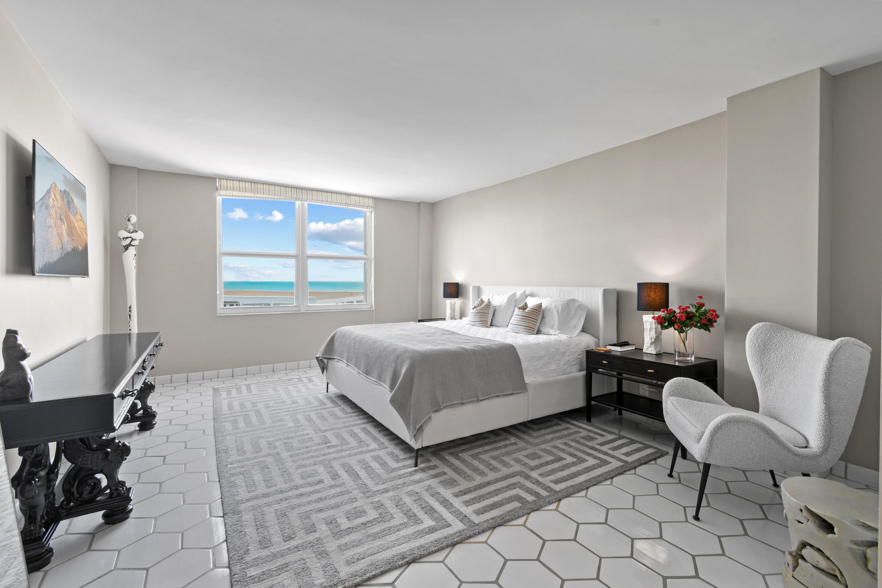 TWENTY TWO NINETY FIVE SOUTH OCEAN BLVD CORP 2295 - Residential