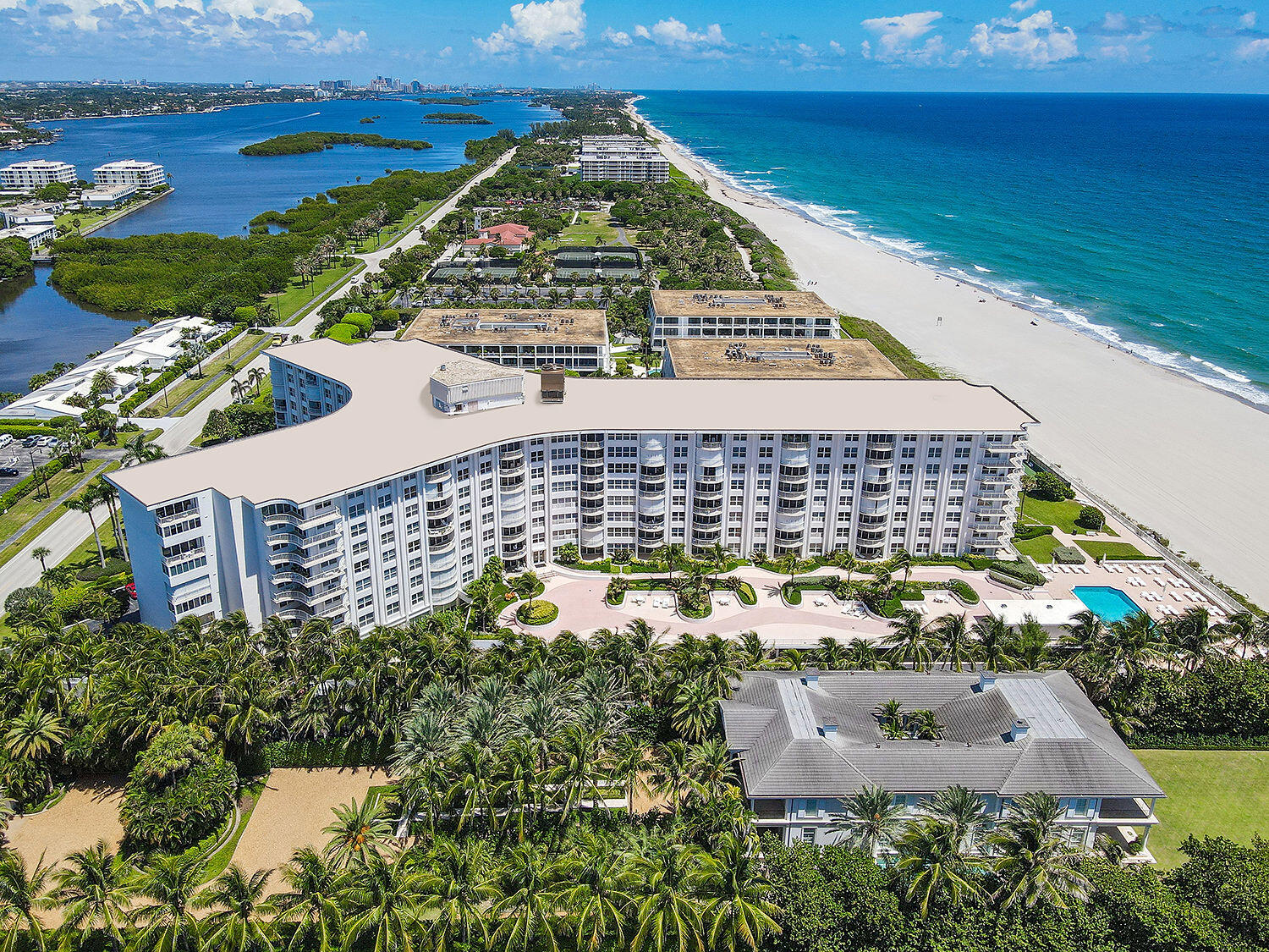 TWENTY TWO NINETY FIVE SOUTH OCEAN BLVD CORP 2295 - Residential