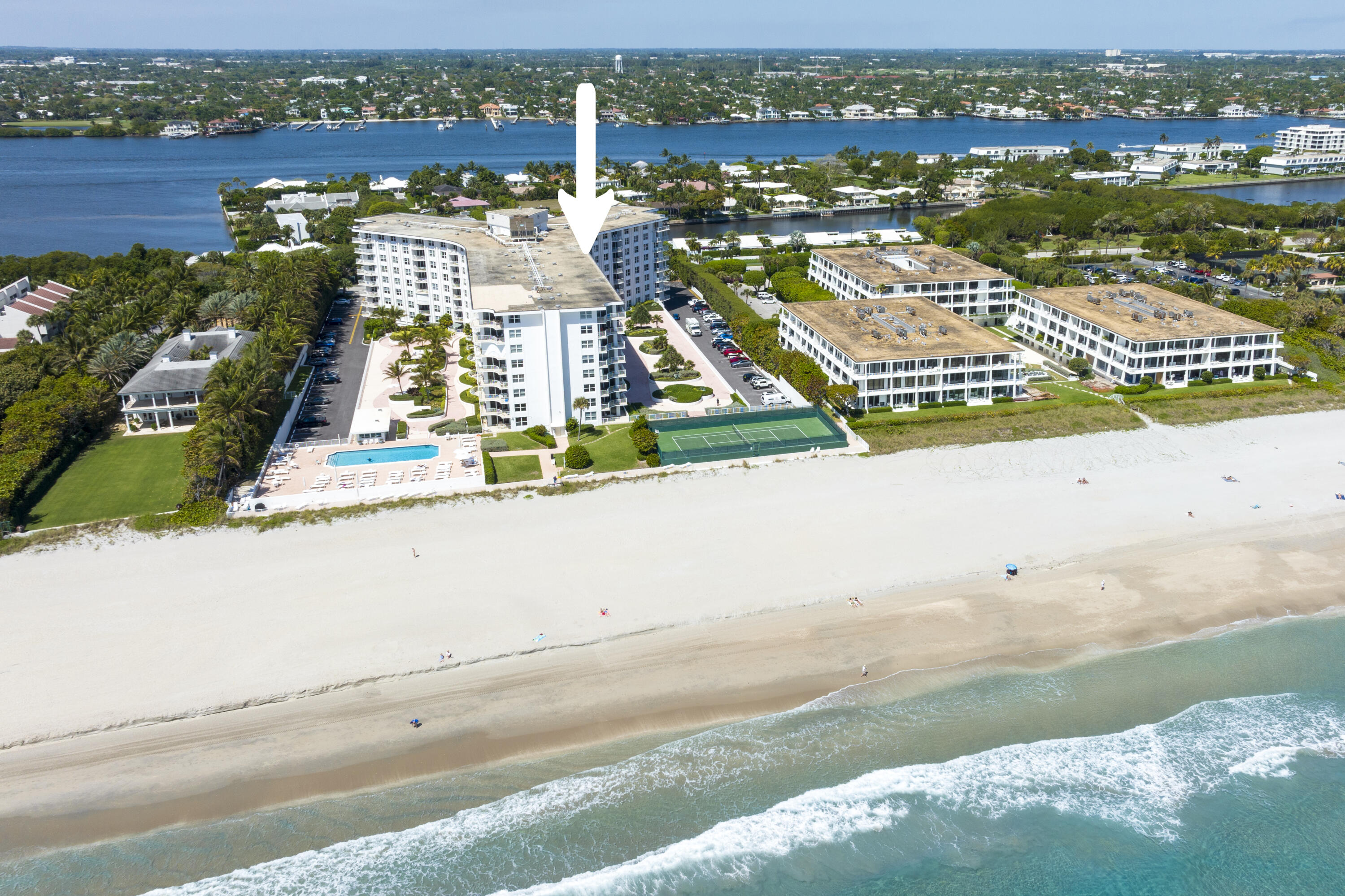 TWENTY TWO NINETY FIVE SOUTH OCEAN BLVD CORP 2295 - Residential