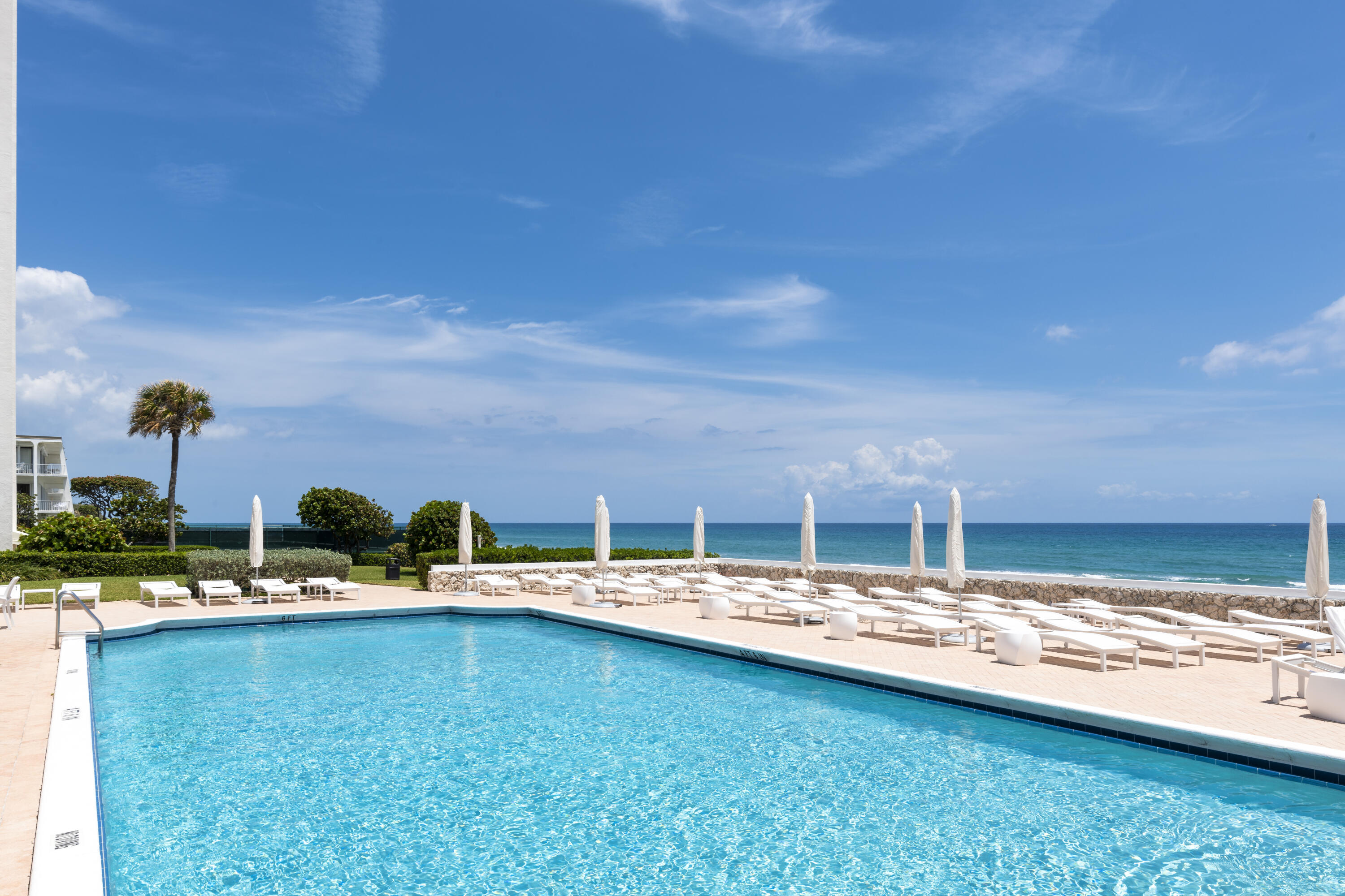 TWENTY TWO NINETY FIVE SOUTH OCEAN BLVD CORP 2295 - Residential