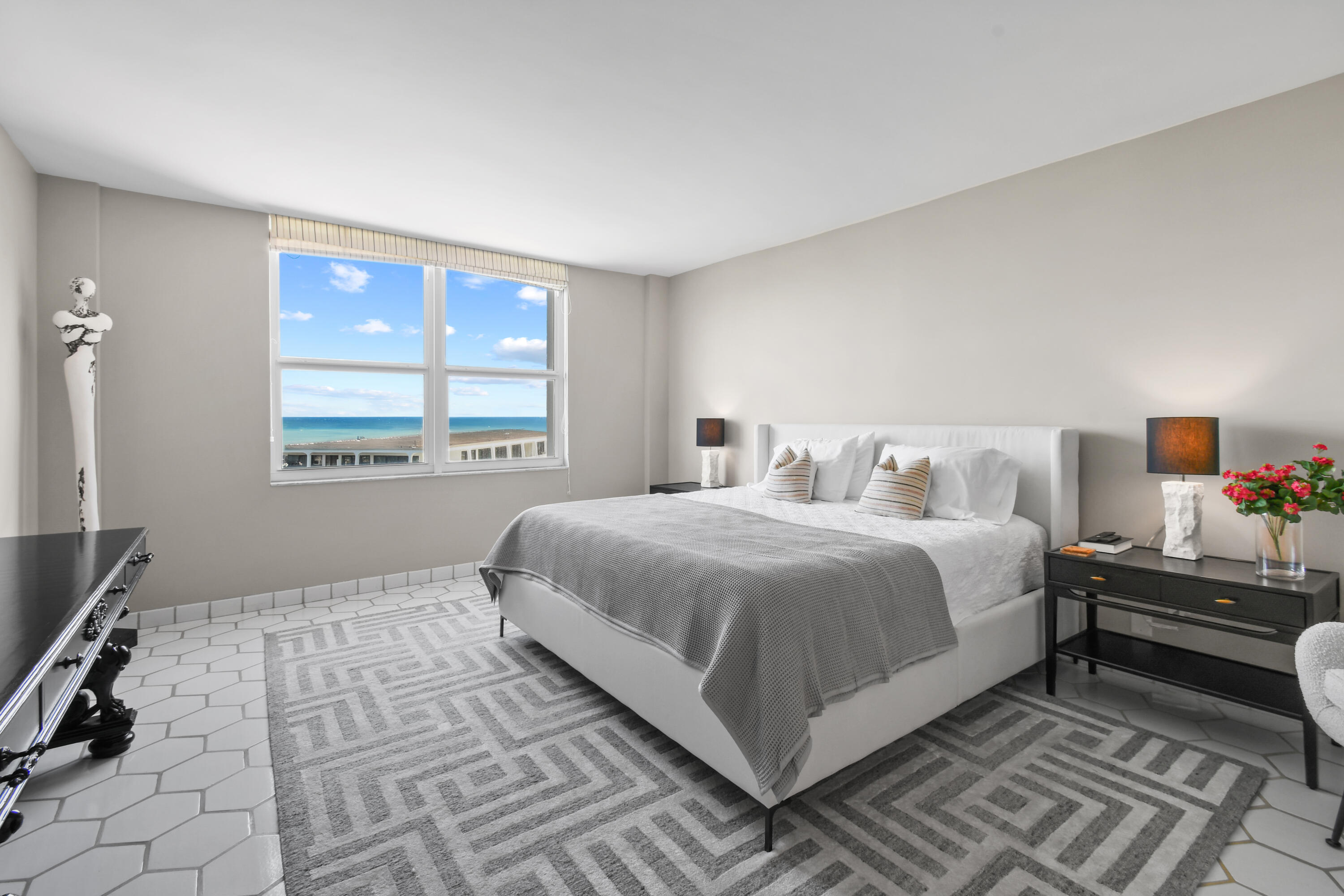 TWENTY TWO NINETY FIVE SOUTH OCEAN BLVD CORP 2295 - Residential