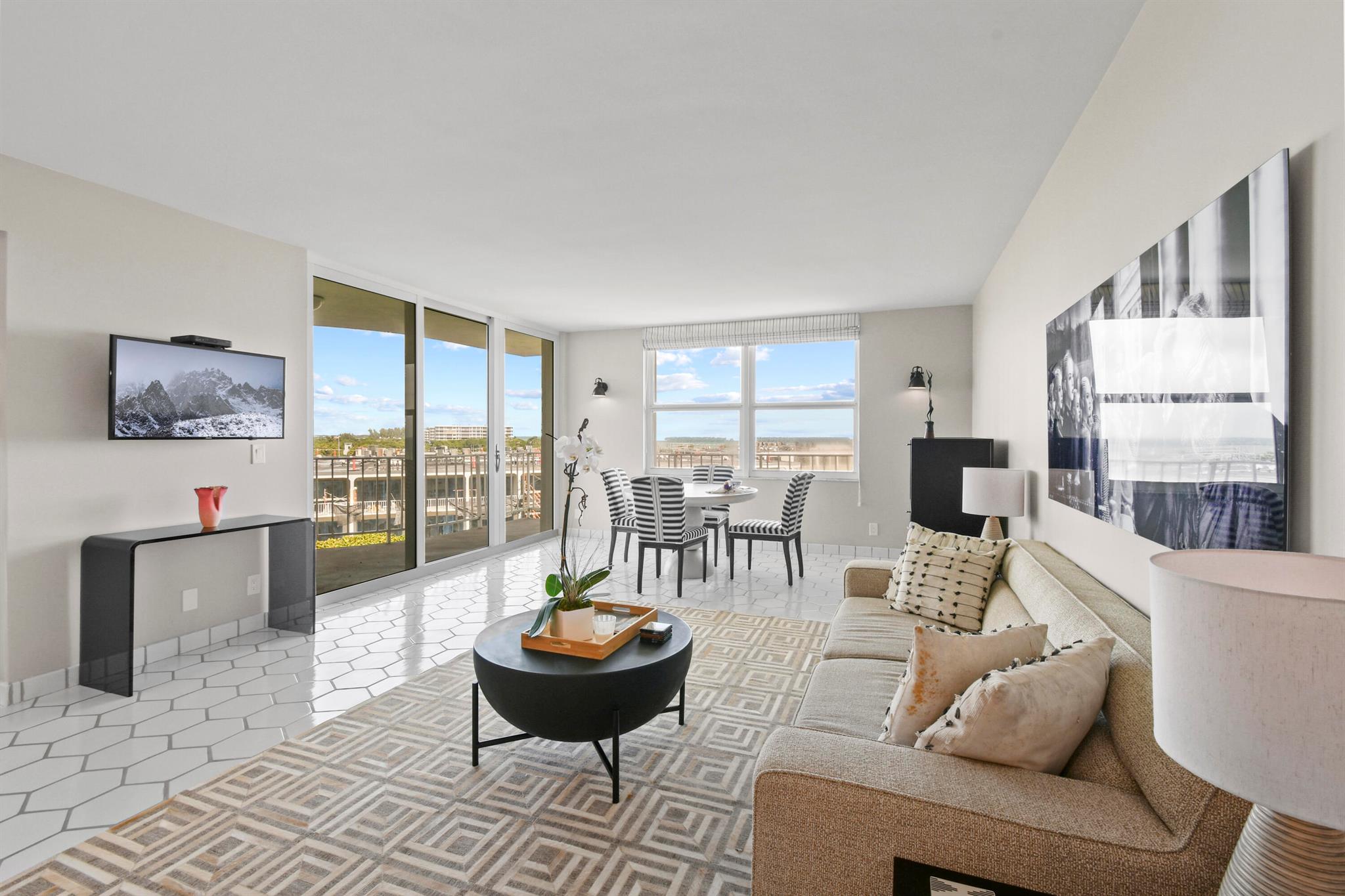 2295 S Ocean Boulevard 617
