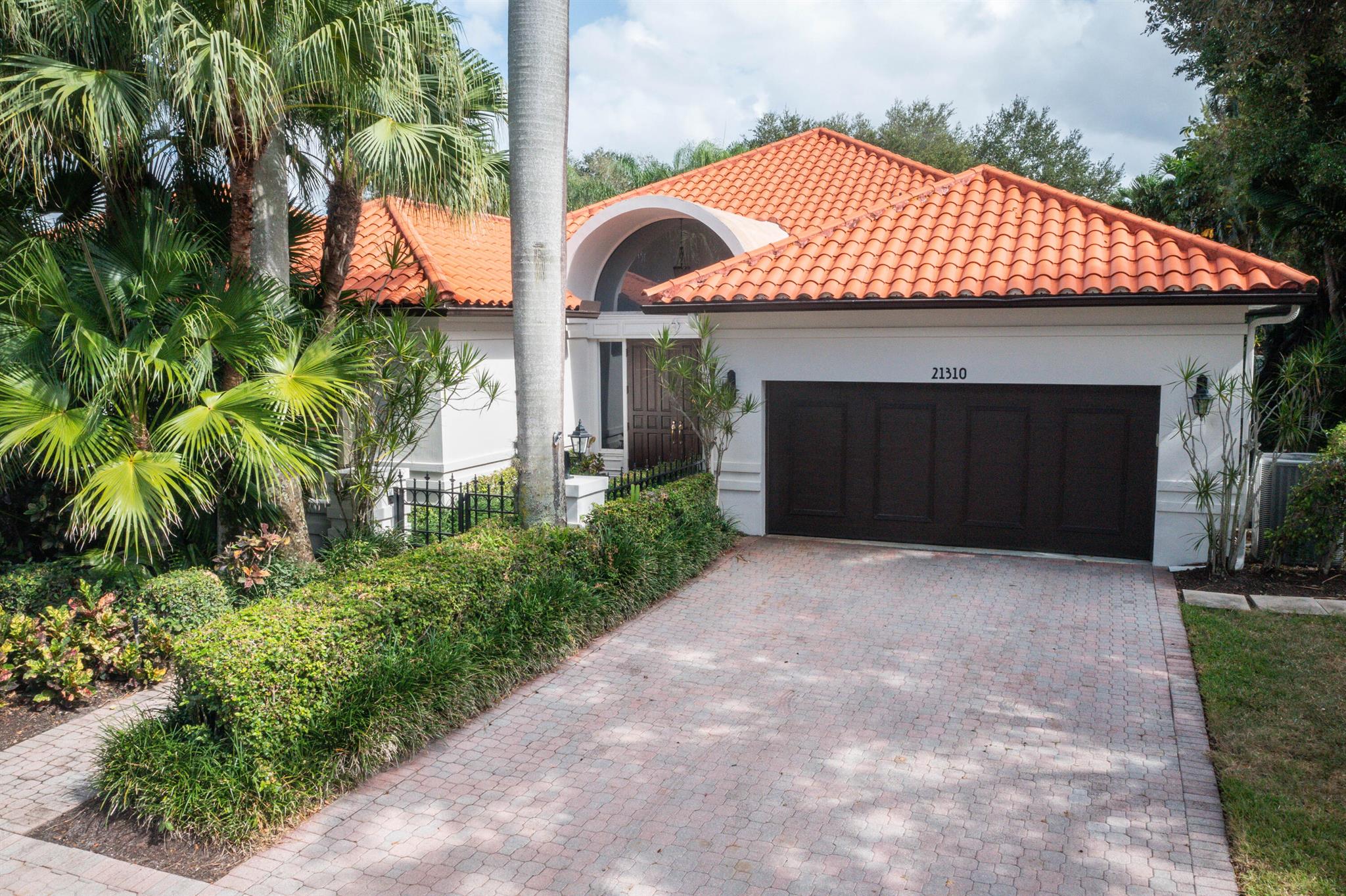 COVENTRY IN THE GROVE/BOCA GROVE - Residential