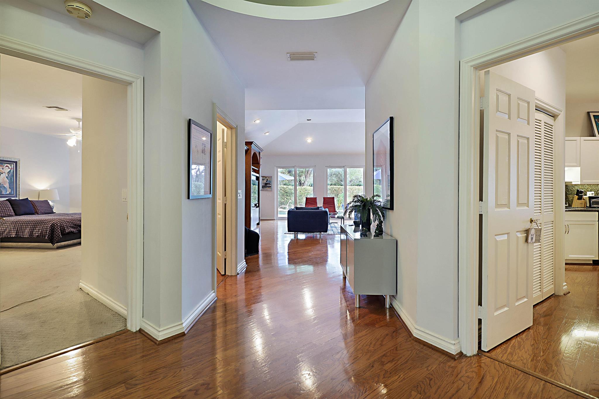 COVENTRY IN THE GROVE/BOCA GROVE - Residential