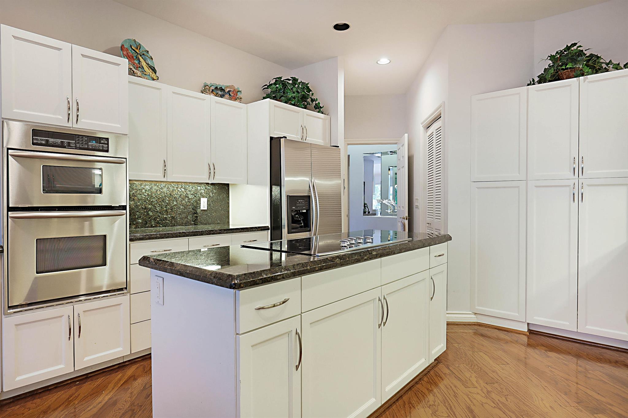 COVENTRY IN THE GROVE/BOCA GROVE - Residential