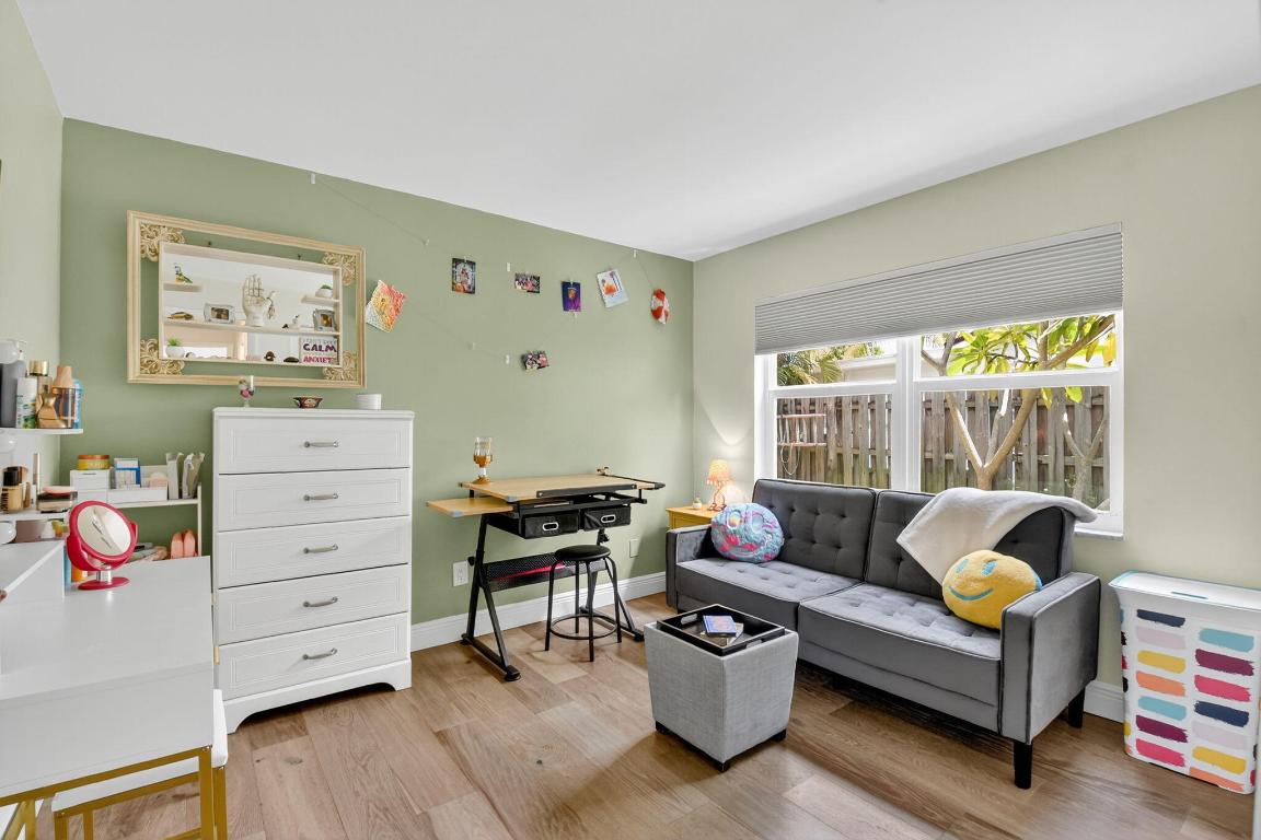 SUNFLOWER DELRAY - Residential