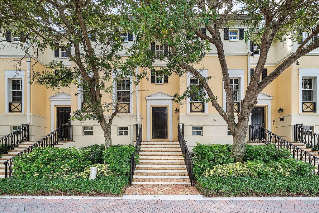 Photo of 75 NE 5th Avenue #I, Delray Beach, FL 33483 (MLS # R11136904)