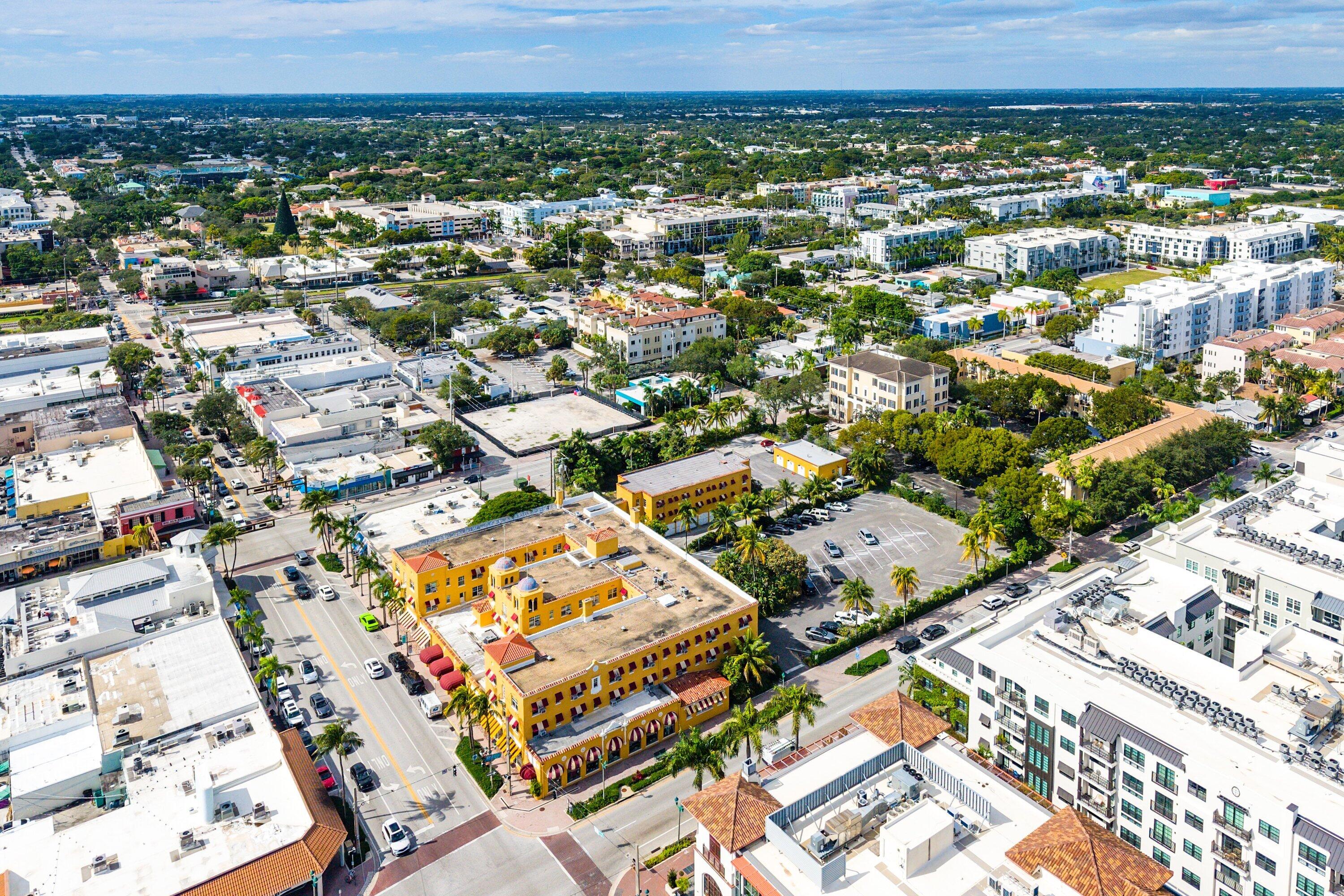 TOWN SQUARE - Residential