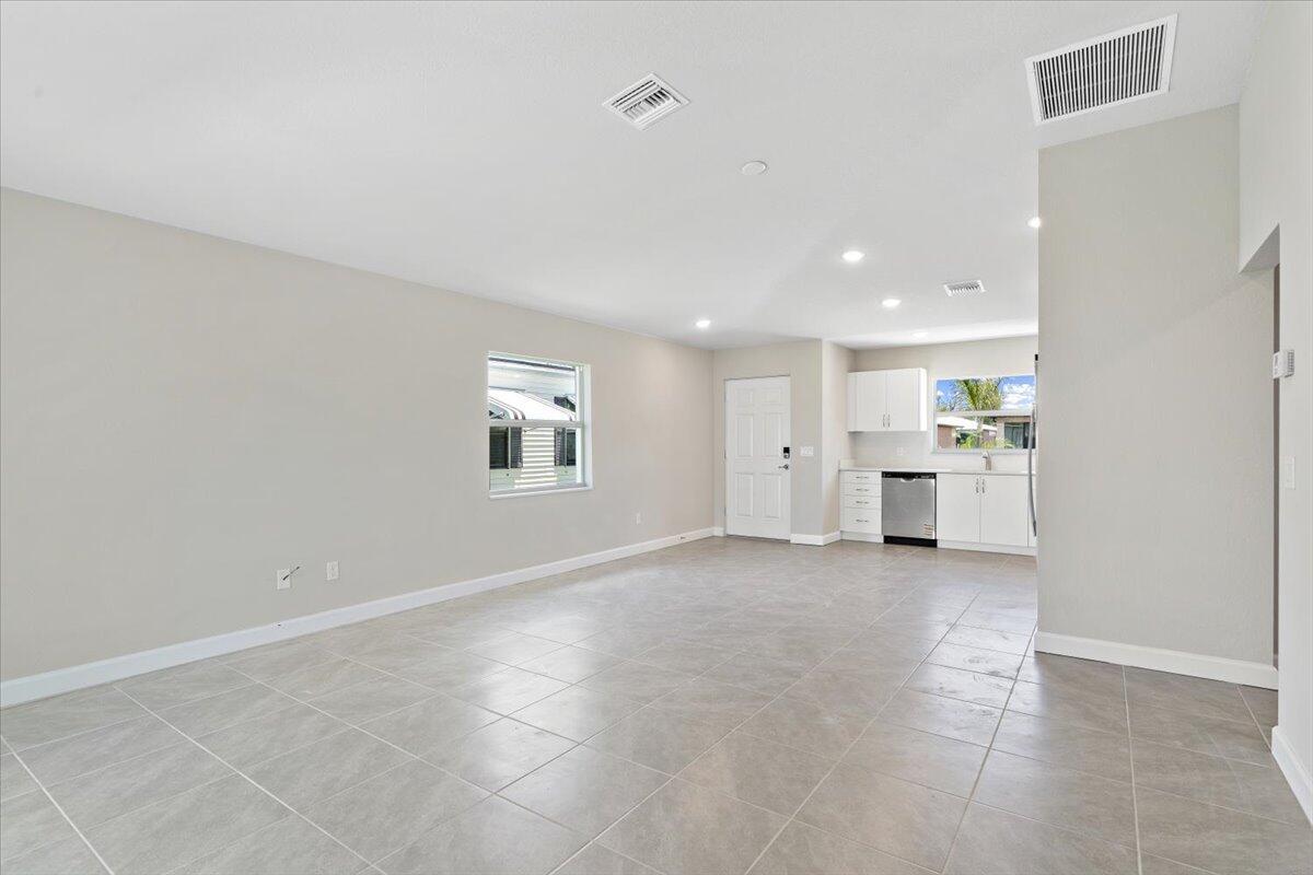 Spanish Lakes One - Residential