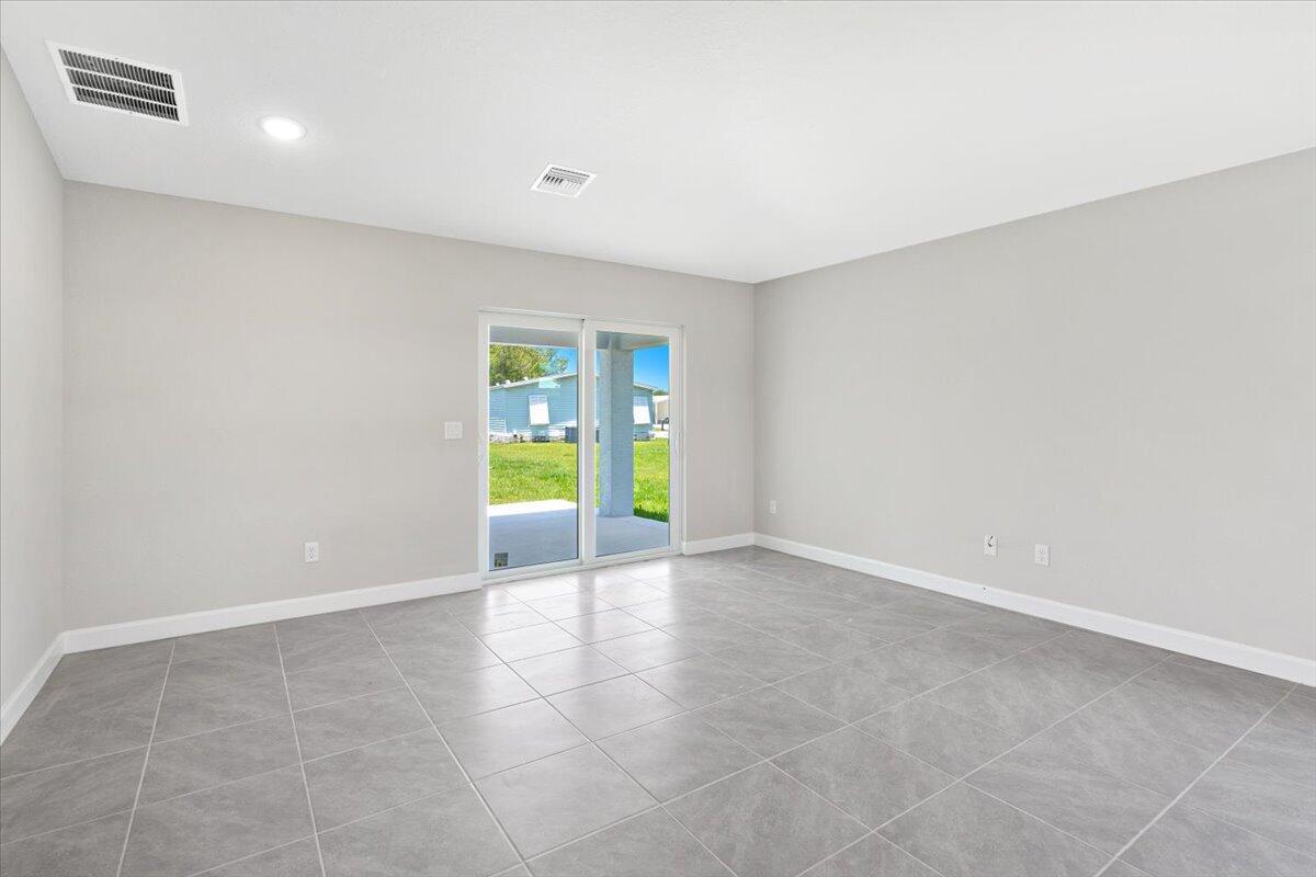 Spanish Lakes One - Residential