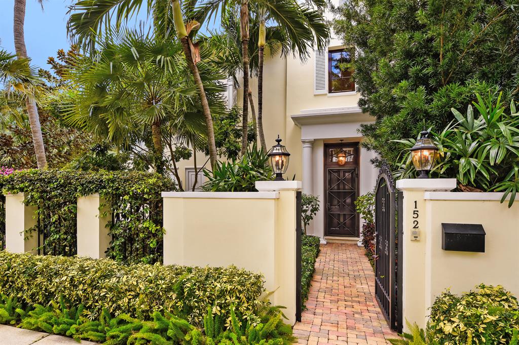 FLORAL PARK - Residential