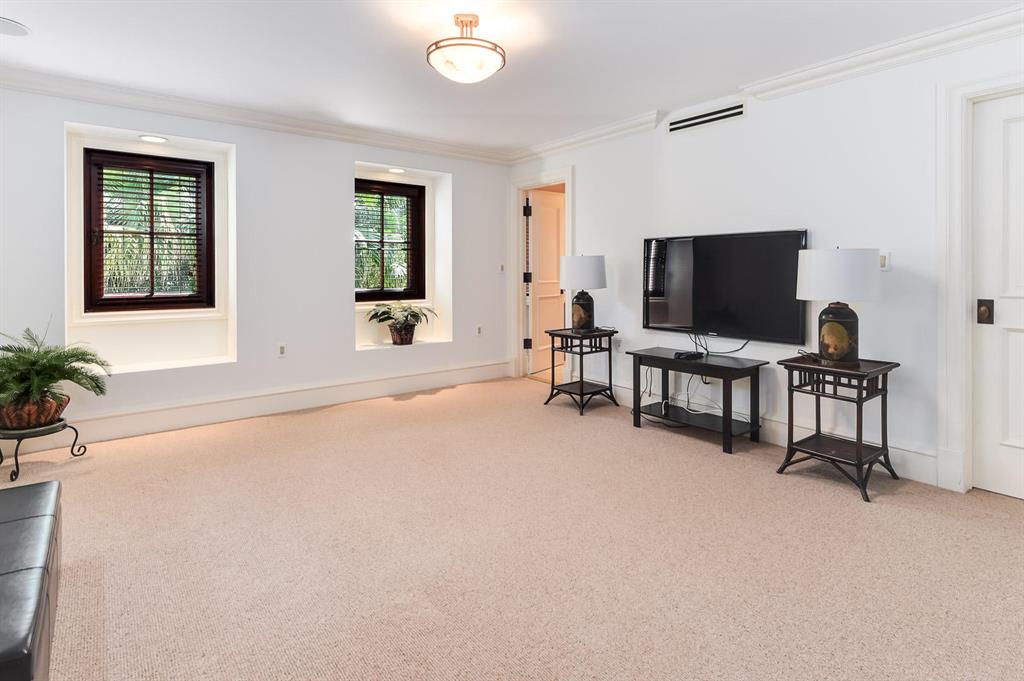 FLORAL PARK - Residential