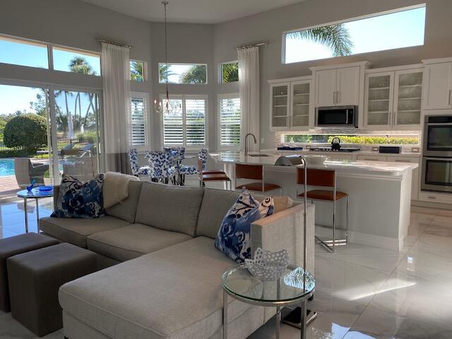 JUPITER COUNTRY CLUB - Residential