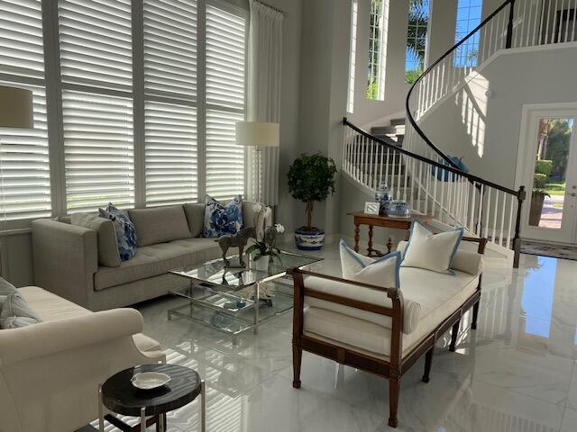 JUPITER COUNTRY CLUB - Residential