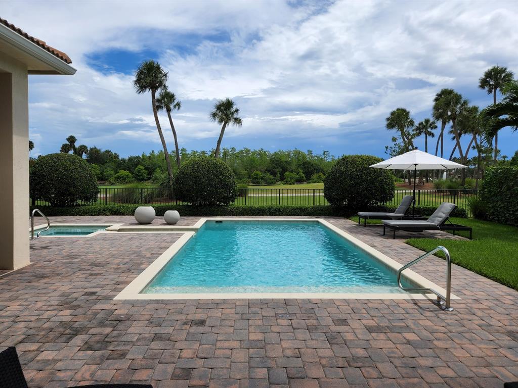 JUPITER COUNTRY CLUB - Residential