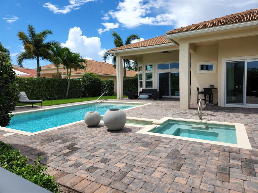 JUPITER COUNTRY CLUB - Residential