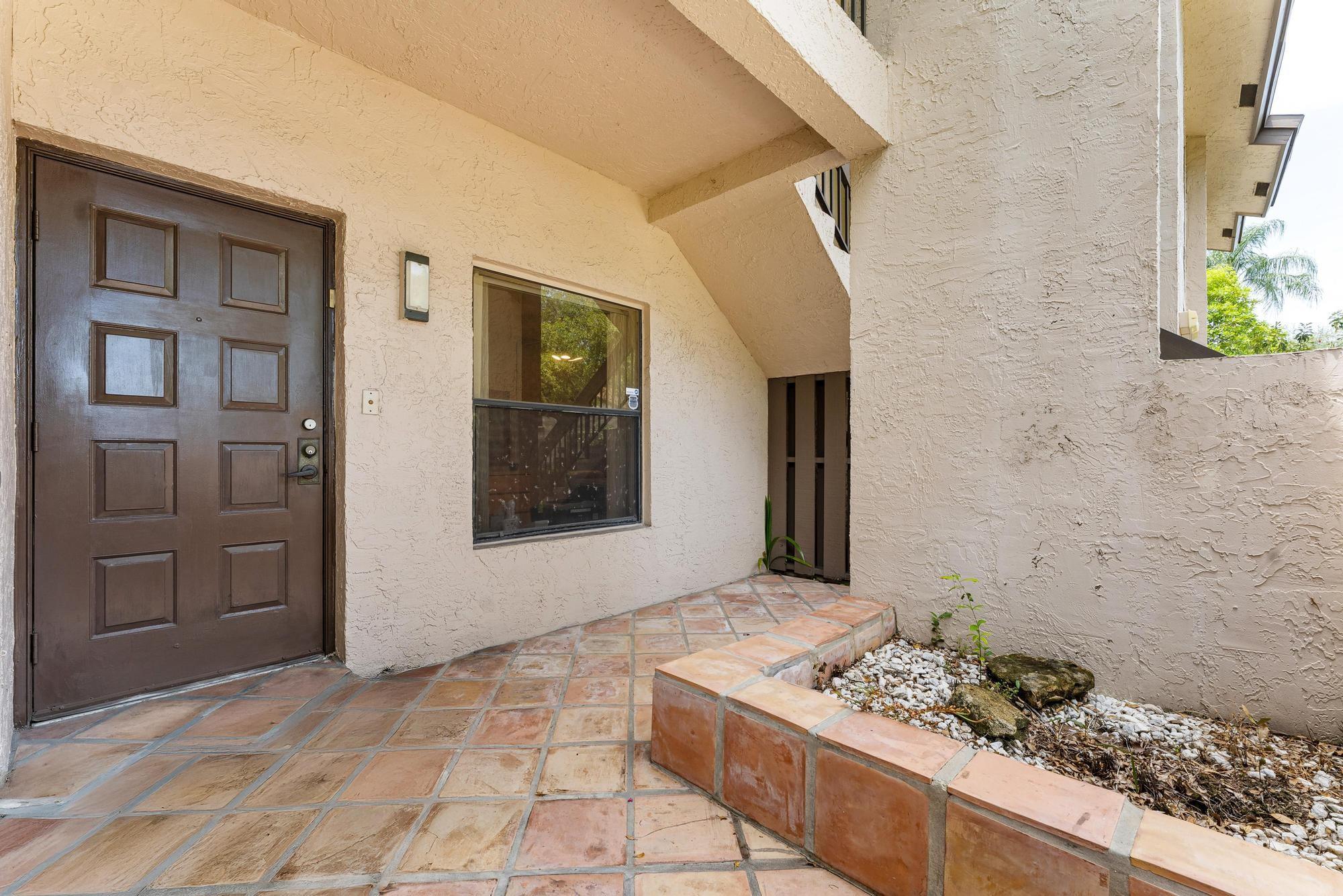 4144 NW 22nd St 281