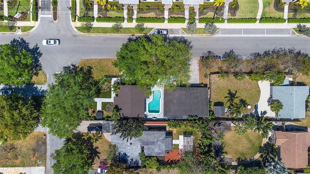 1640 NW 5 TH Ave