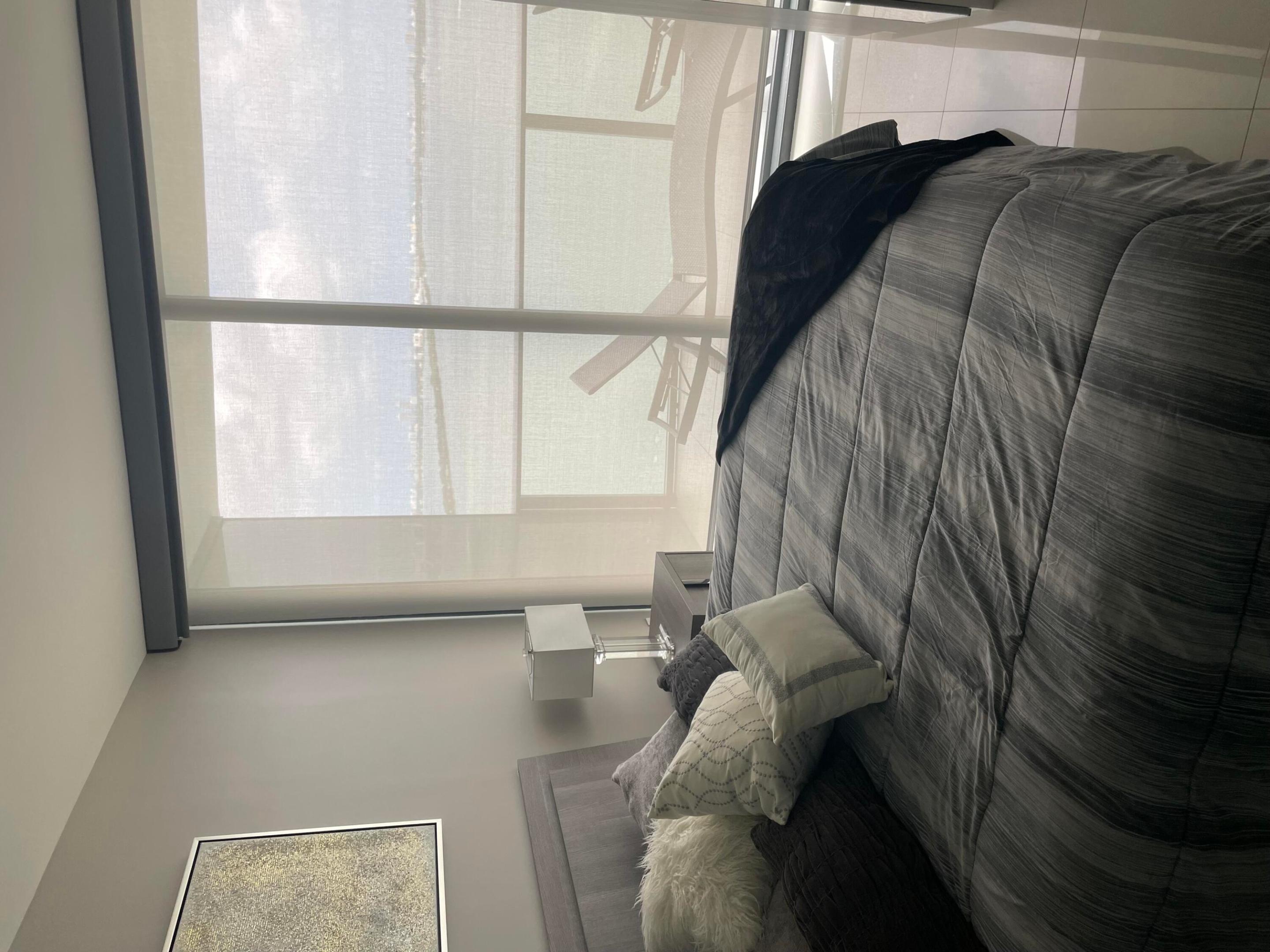 ICON BAY CONDO - Residential Lease