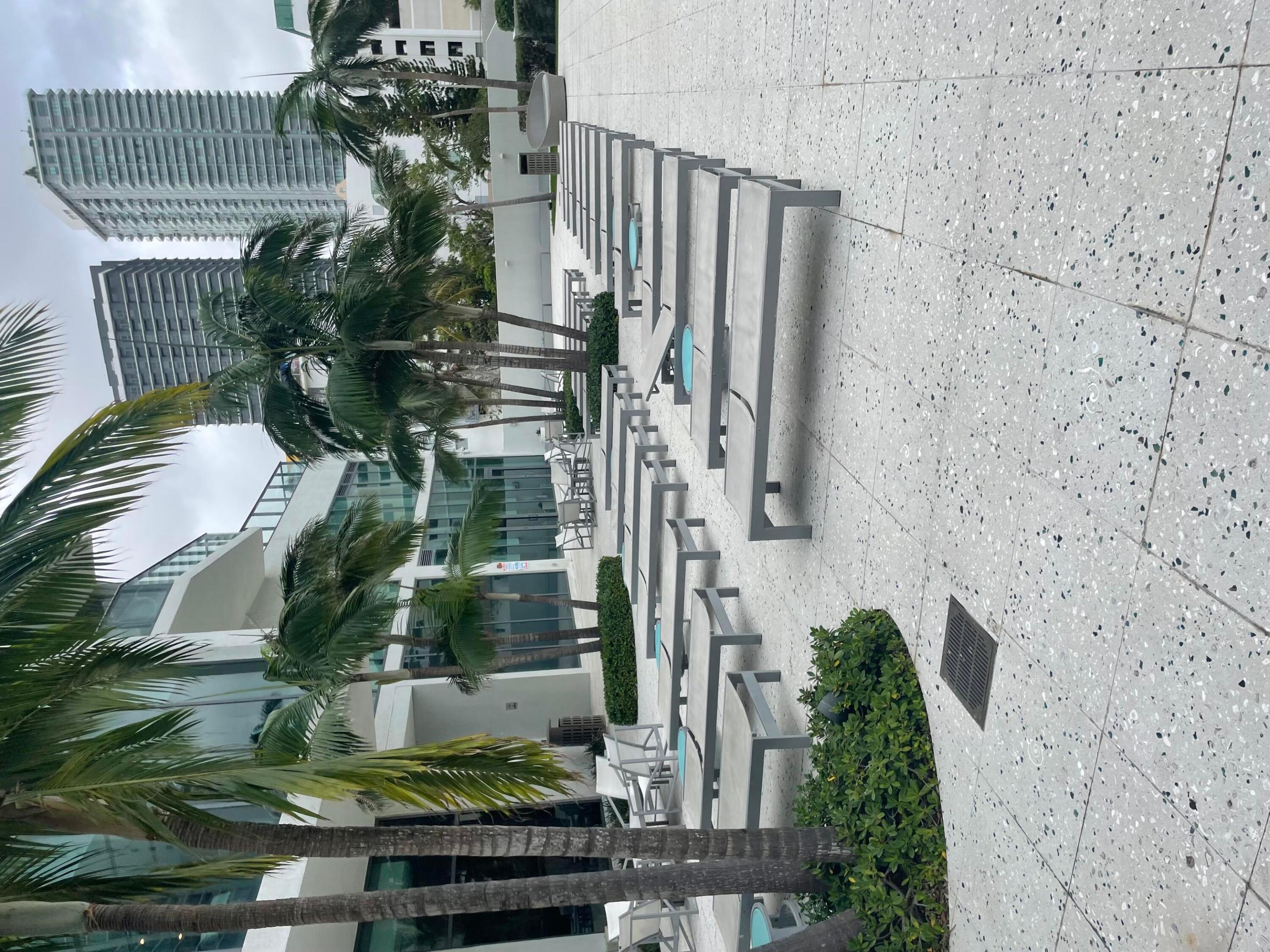 ICON BAY CONDO - Residential Lease