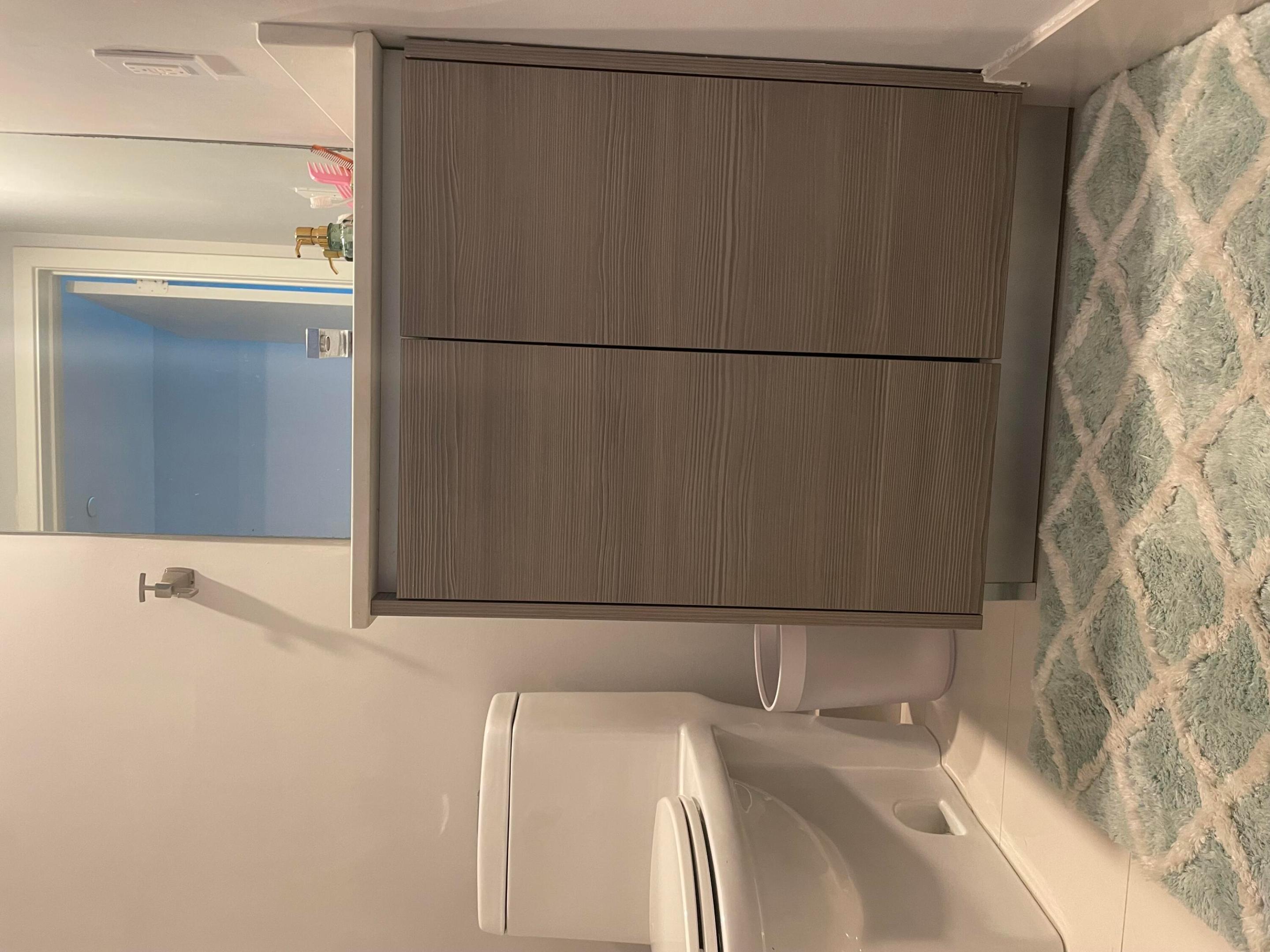 ICON BAY CONDO - Residential Lease