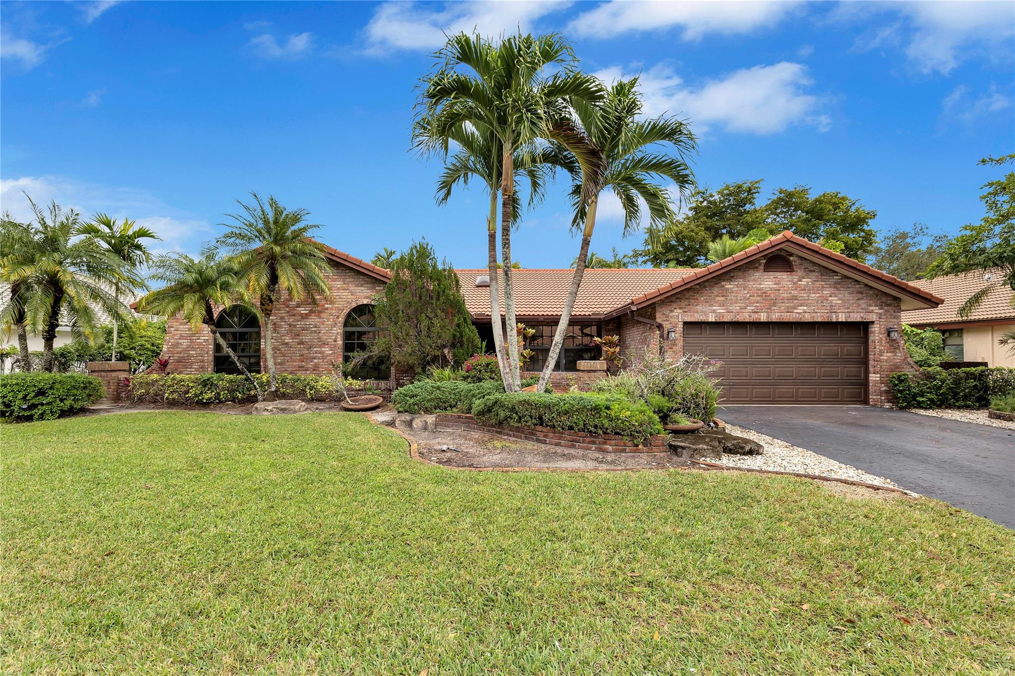 Pine Ridge 112-37 B - Residential