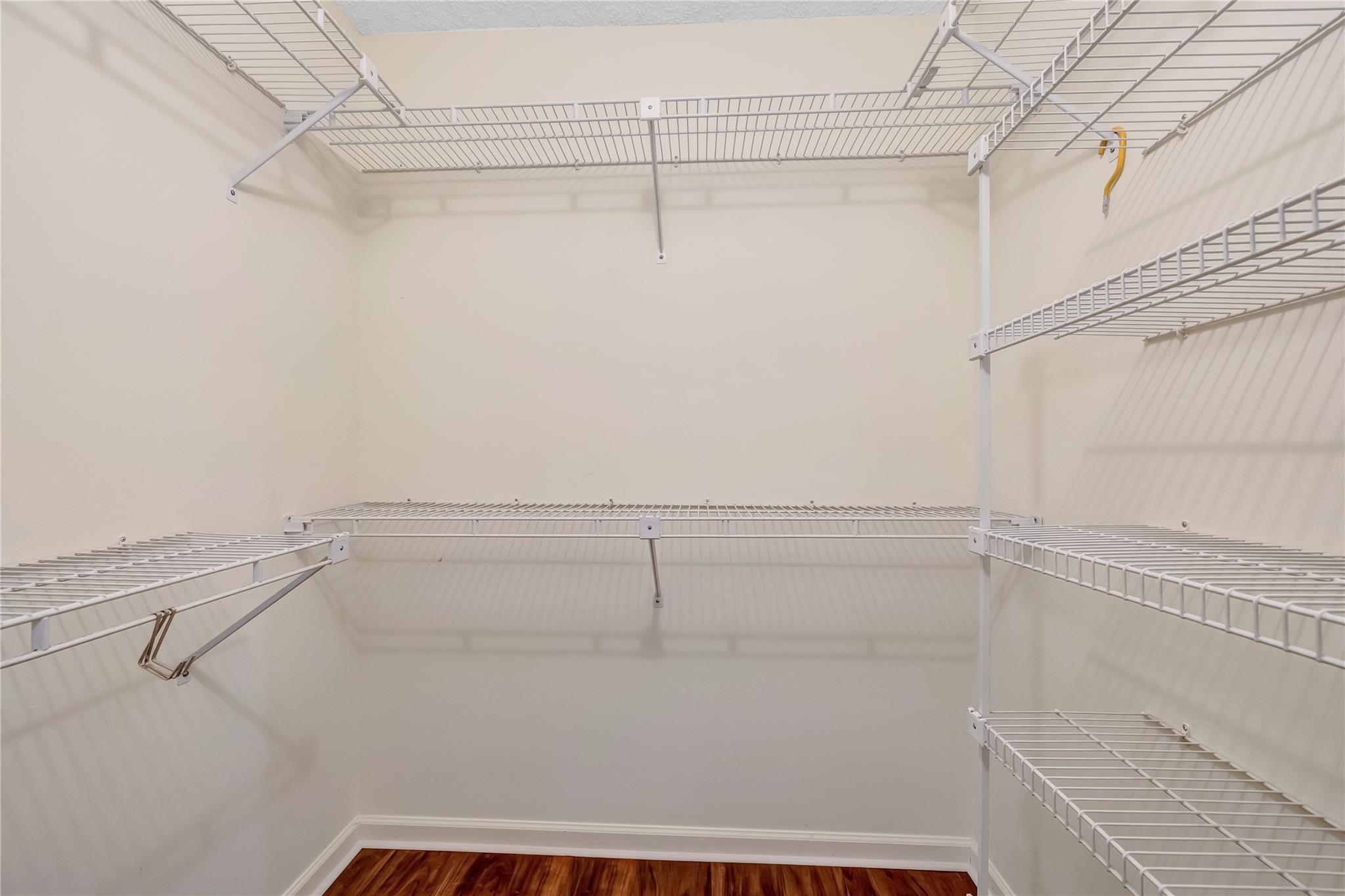 Pine Ridge 112-37 B - Residential